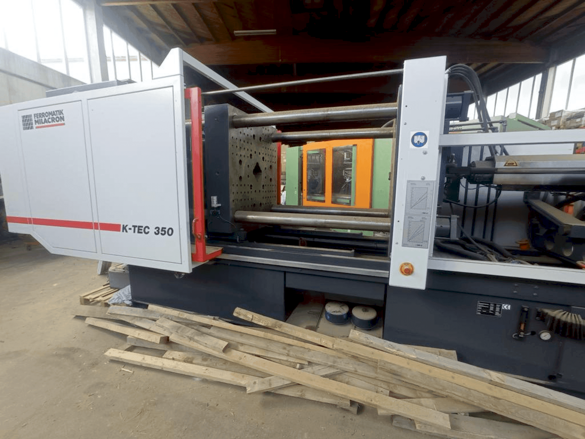 MACHINE_IMG_ALT_FRONT_VIEW