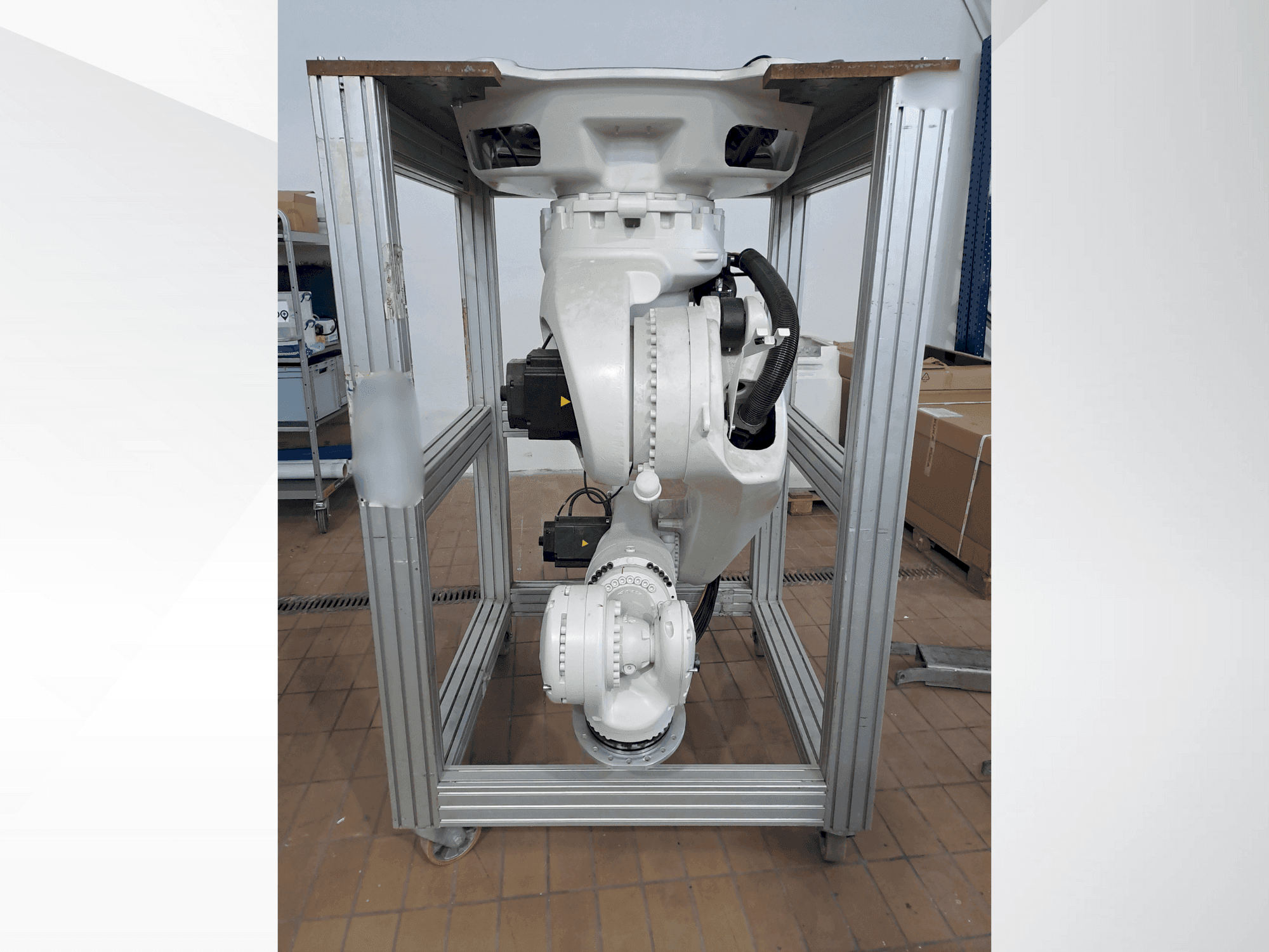 MACHINE_IMG_ALT_FRONT_VIEW