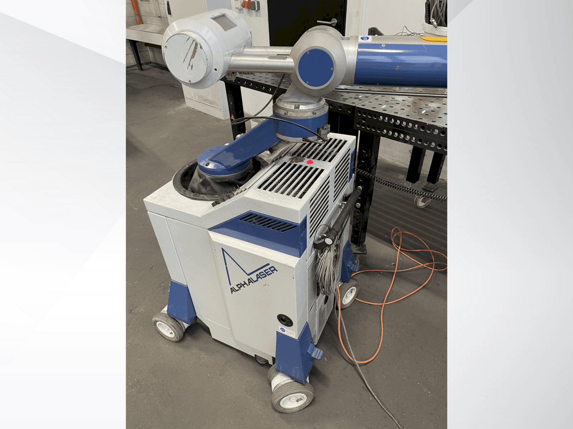 MACHINE_IMG_ALT_FRONT_VIEW
