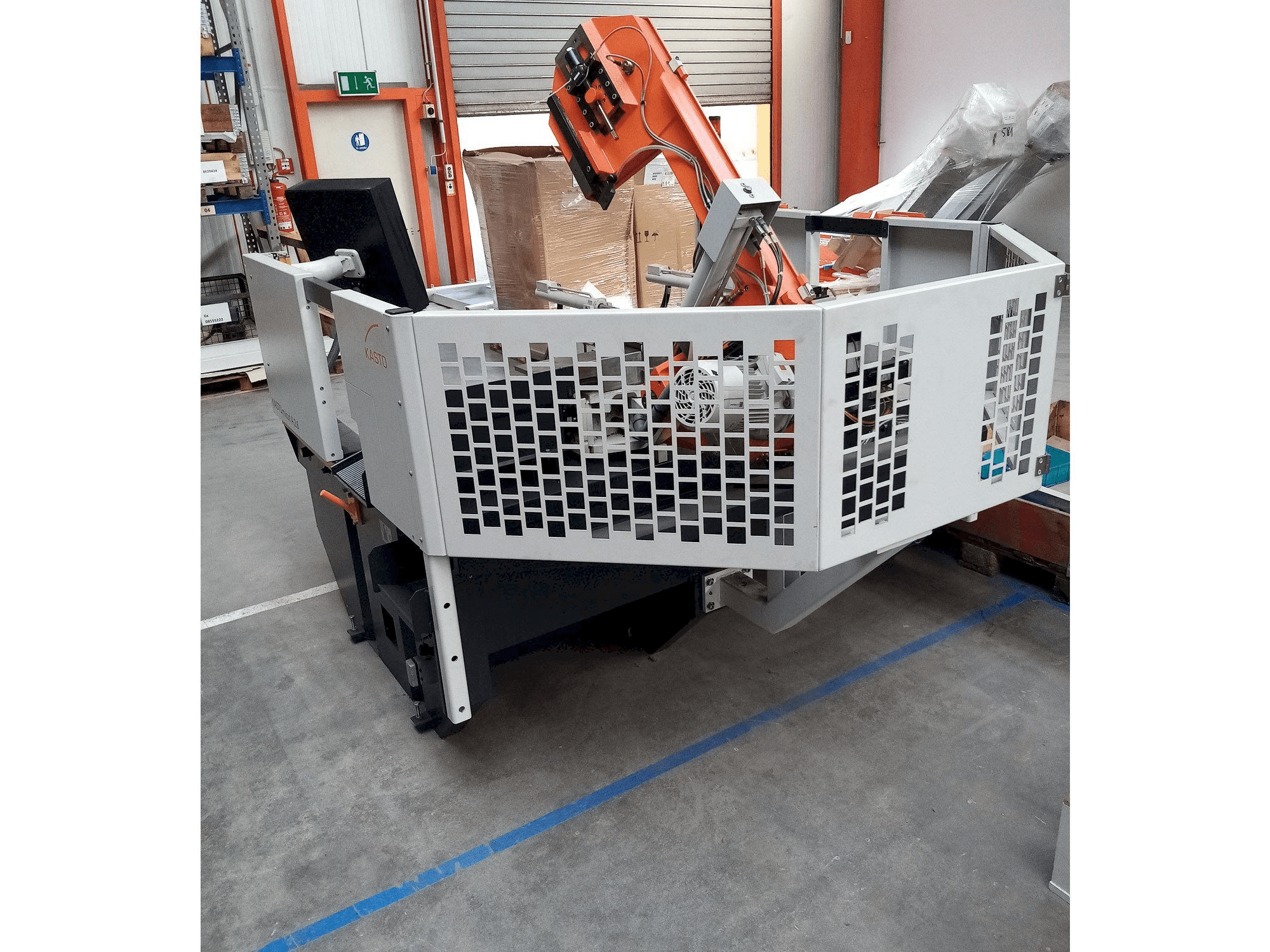 Front view of KASTO micut A 2.6 machine