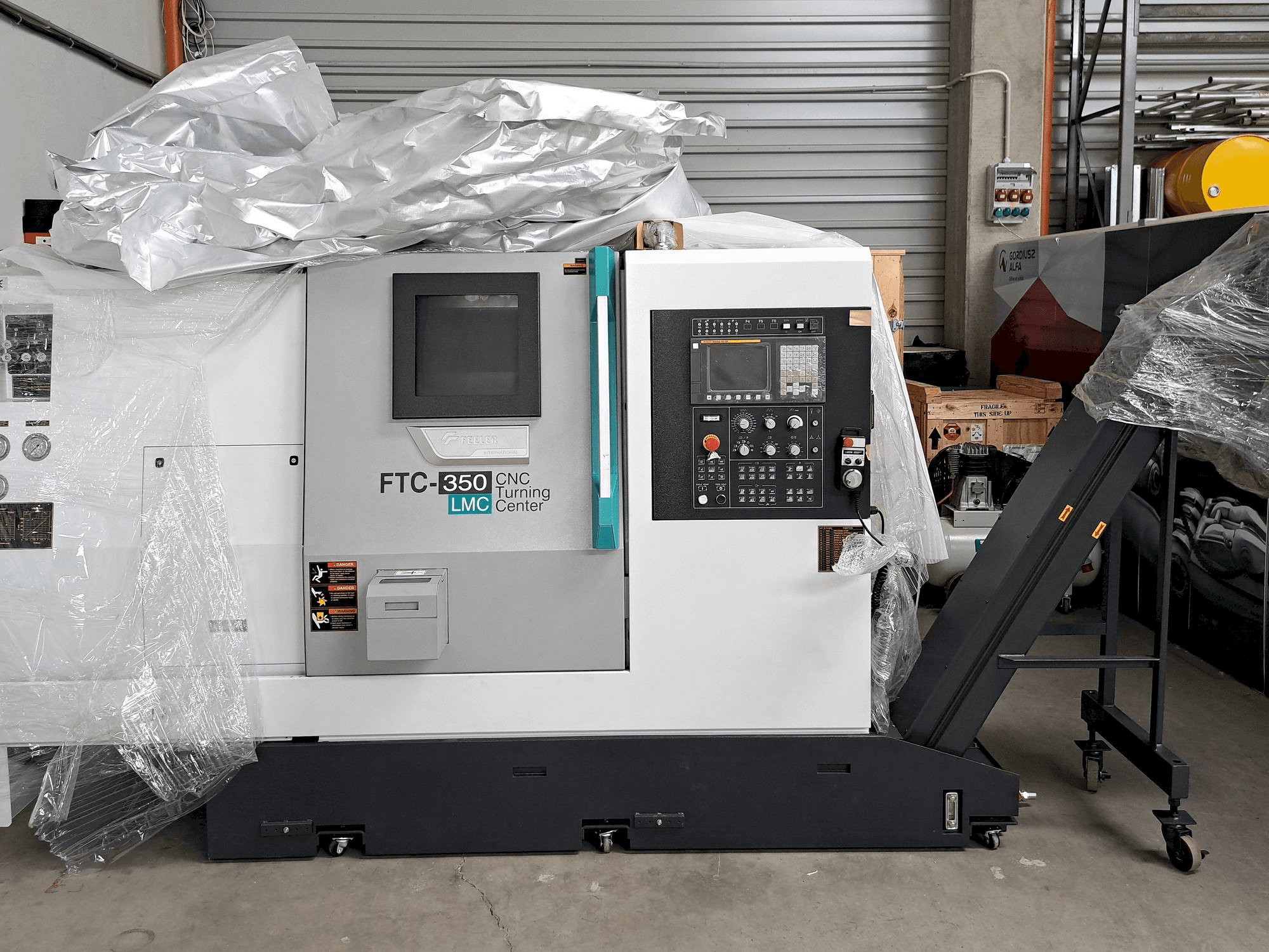 MACHINE_IMG_ALT_FRONT_VIEW