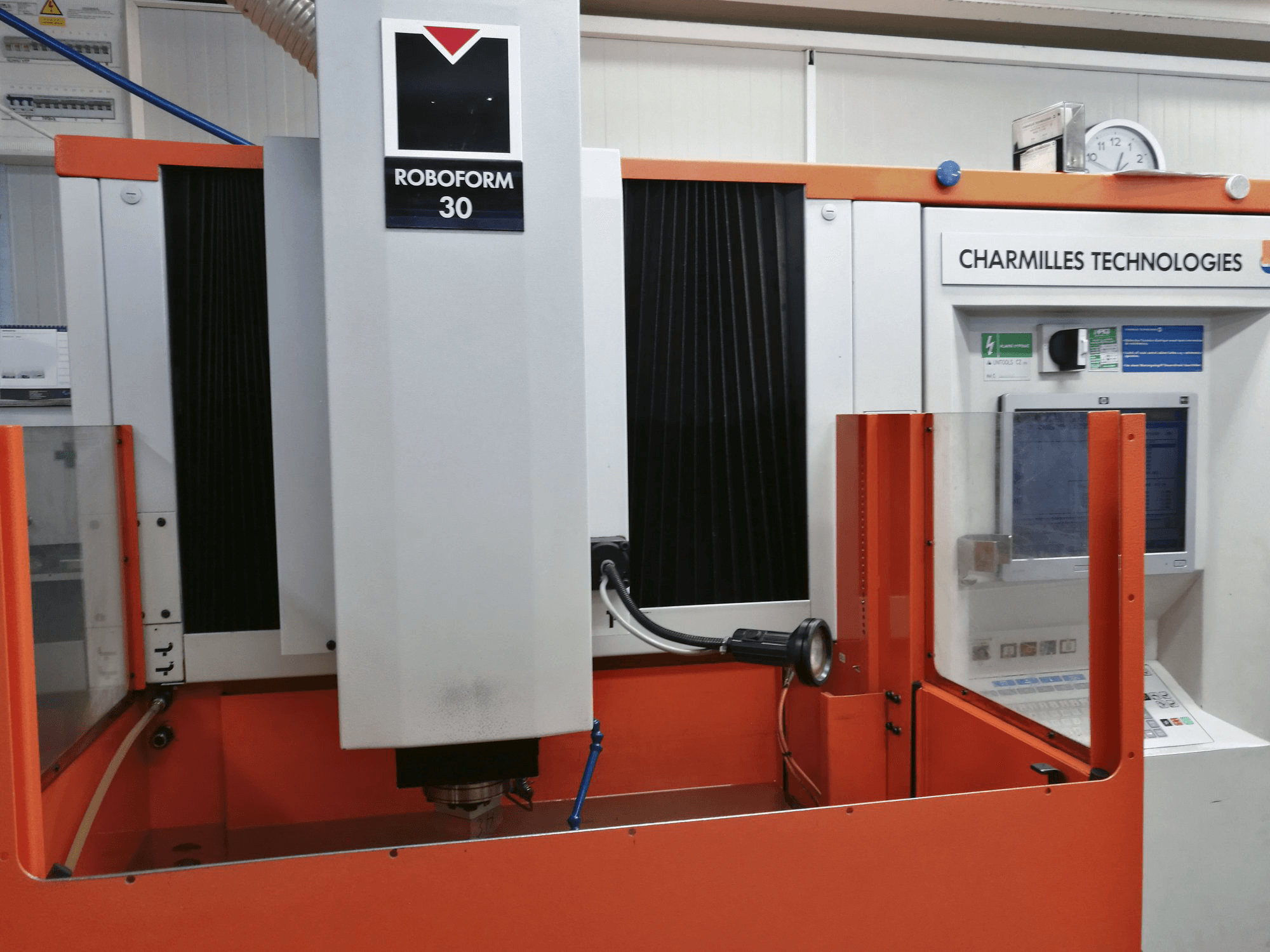 Front view of CHARMILLES ROBOFORM 30 Machine