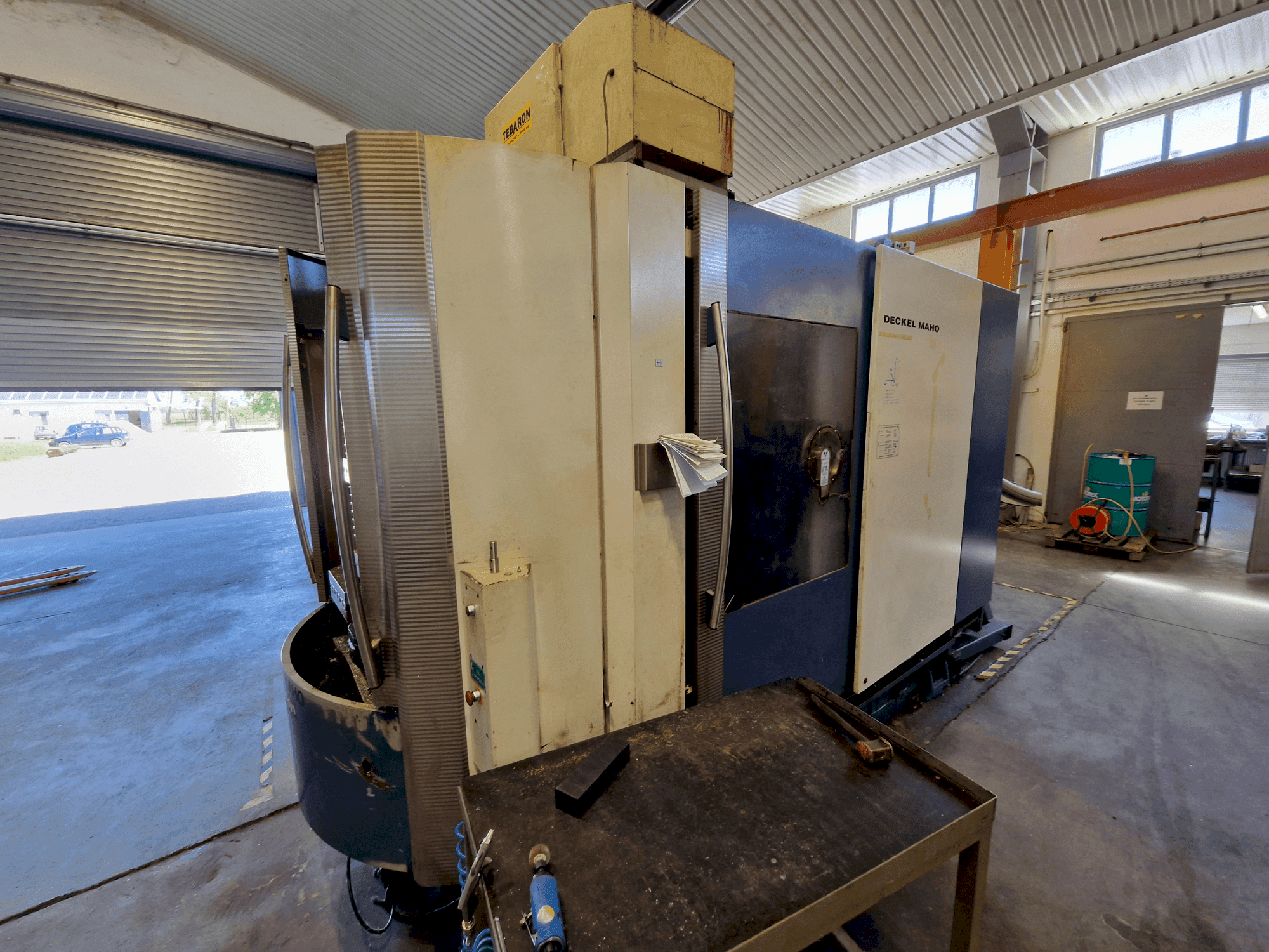 MACHINE_IMG_ALT_FRONT_VIEW