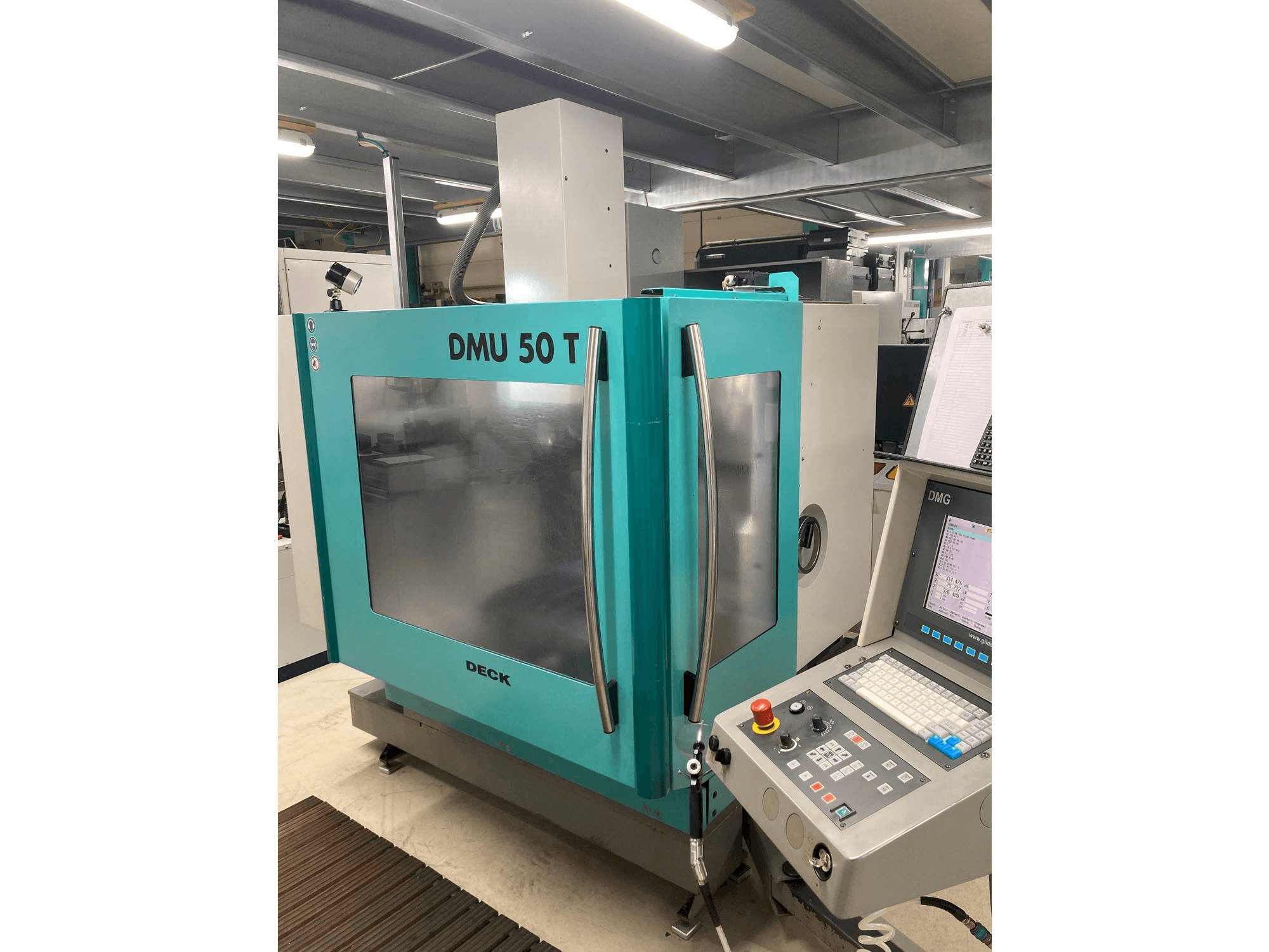 MACHINE_IMG_ALT_FRONT_VIEW
