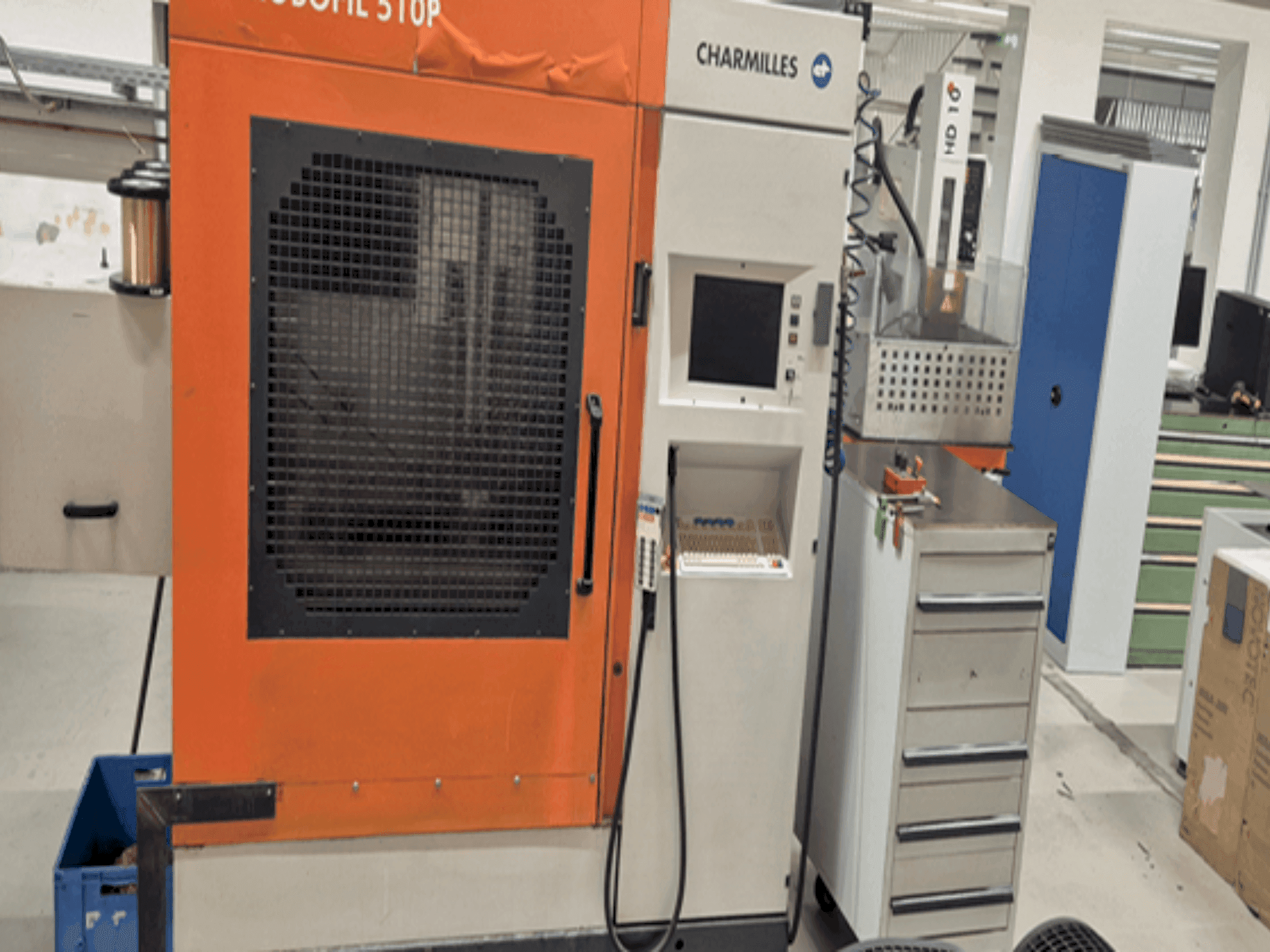 MACHINE_IMG_ALT_FRONT_VIEW