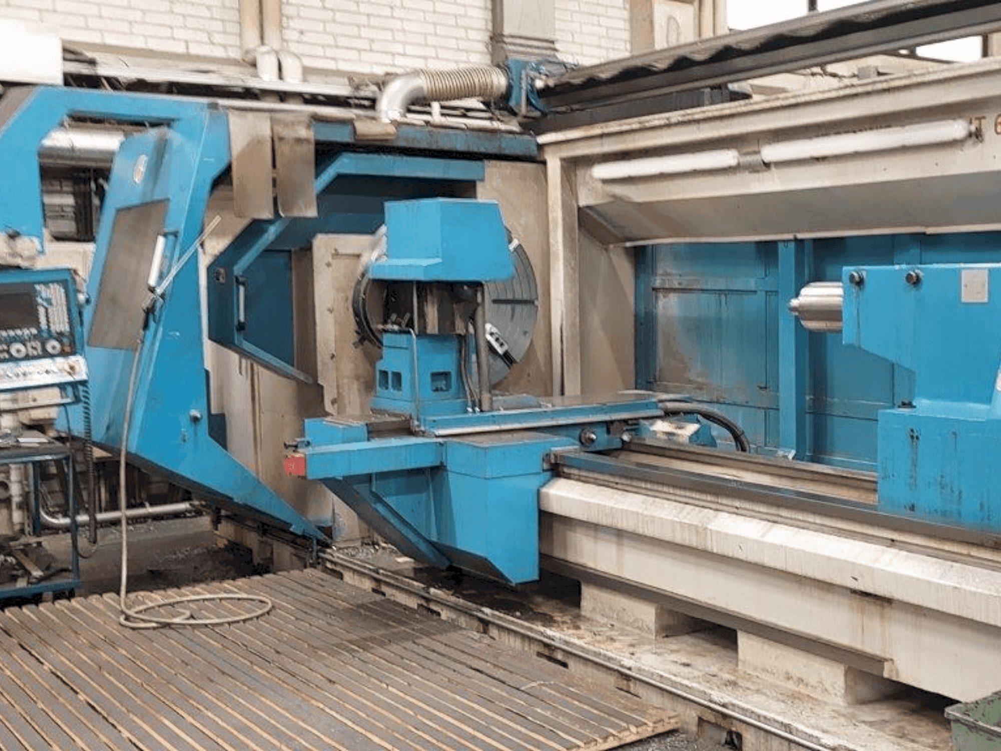 MACHINE_IMG_ALT_FRONT_VIEW