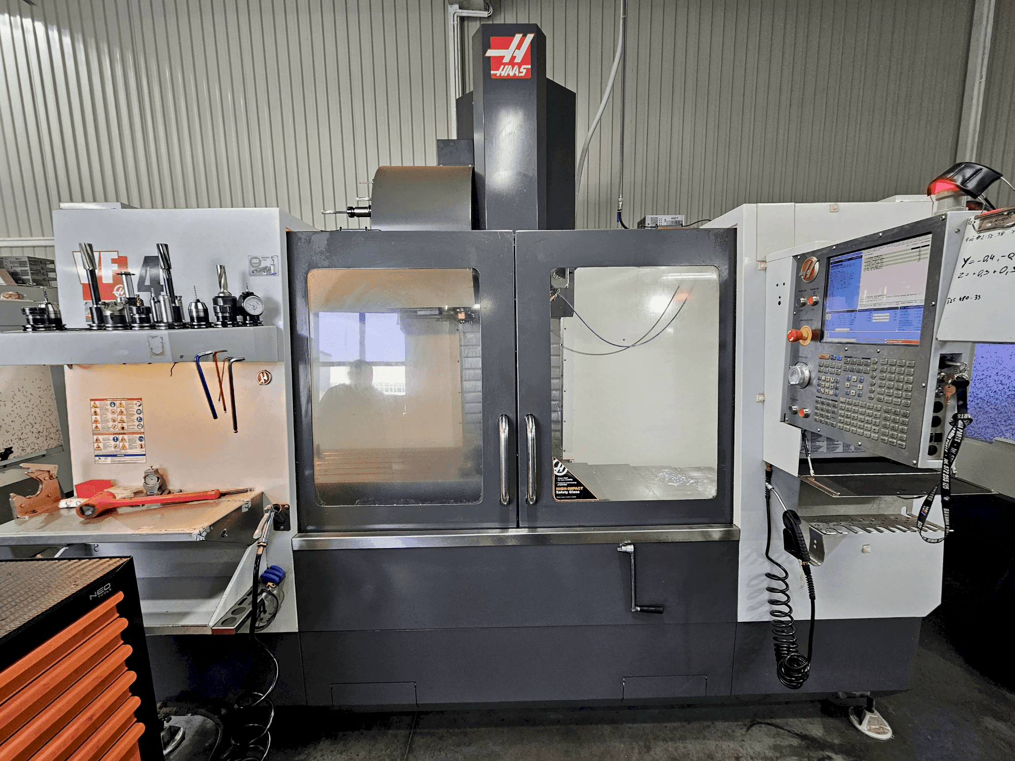 MACHINE_IMG_ALT_FRONT_VIEW