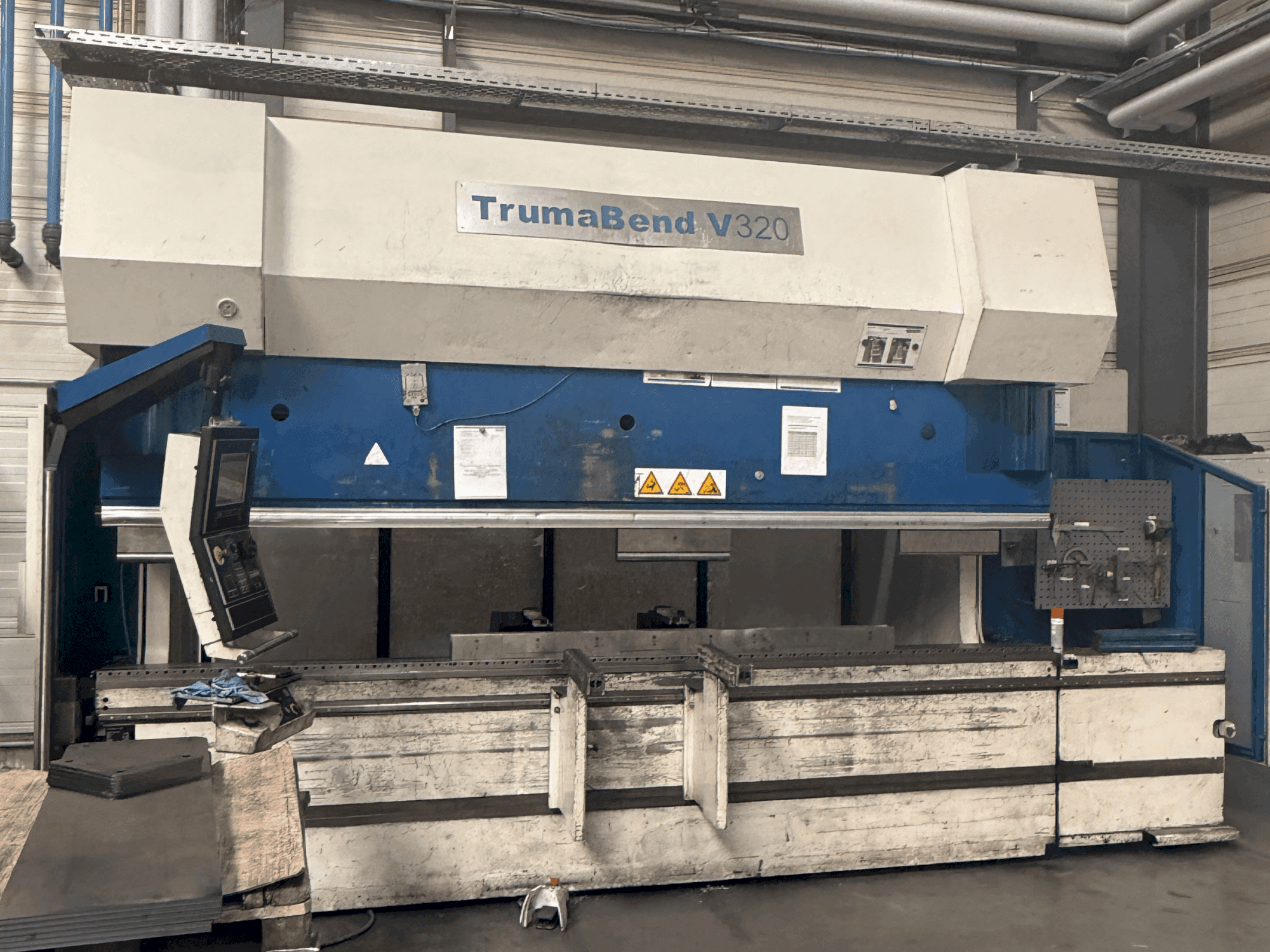 MACHINE_IMG_ALT_FRONT_VIEW