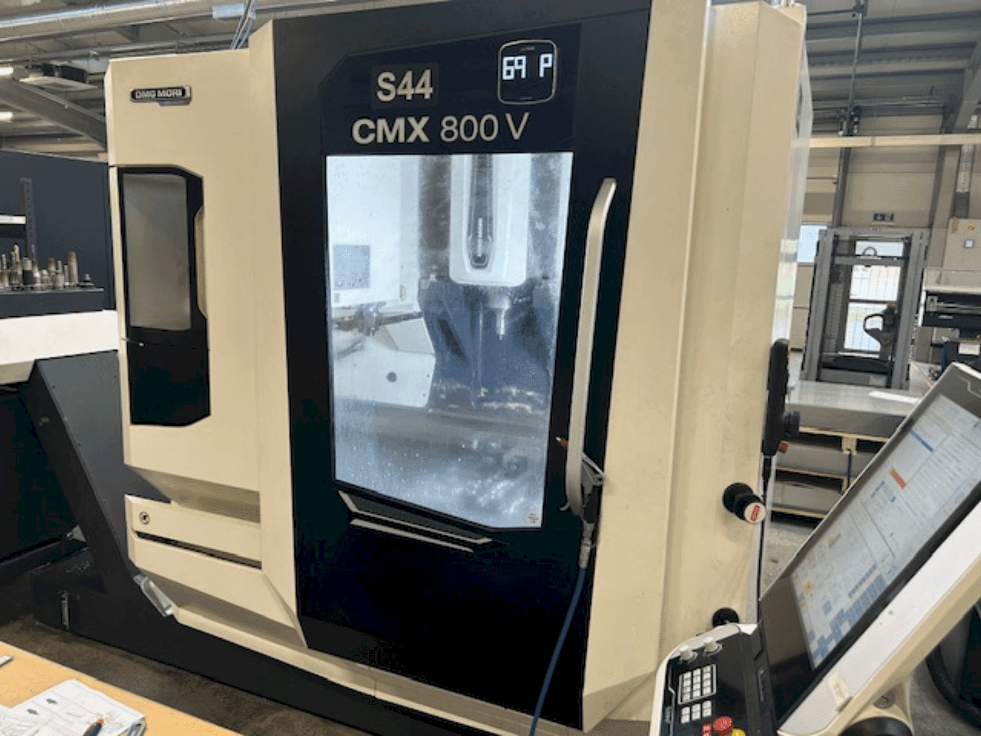 MACHINE_IMG_ALT_FRONT_VIEW