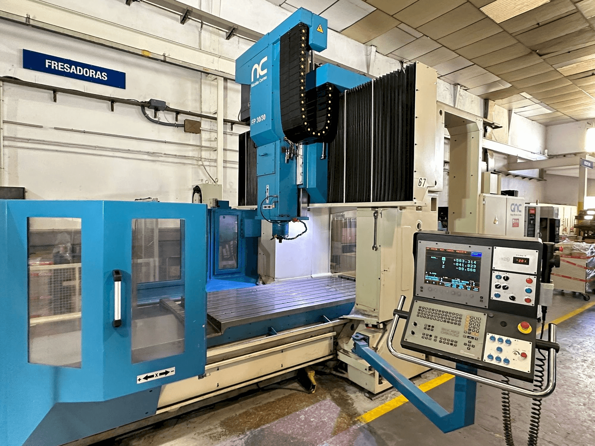 MACHINE_IMG_ALT_FRONT_VIEW