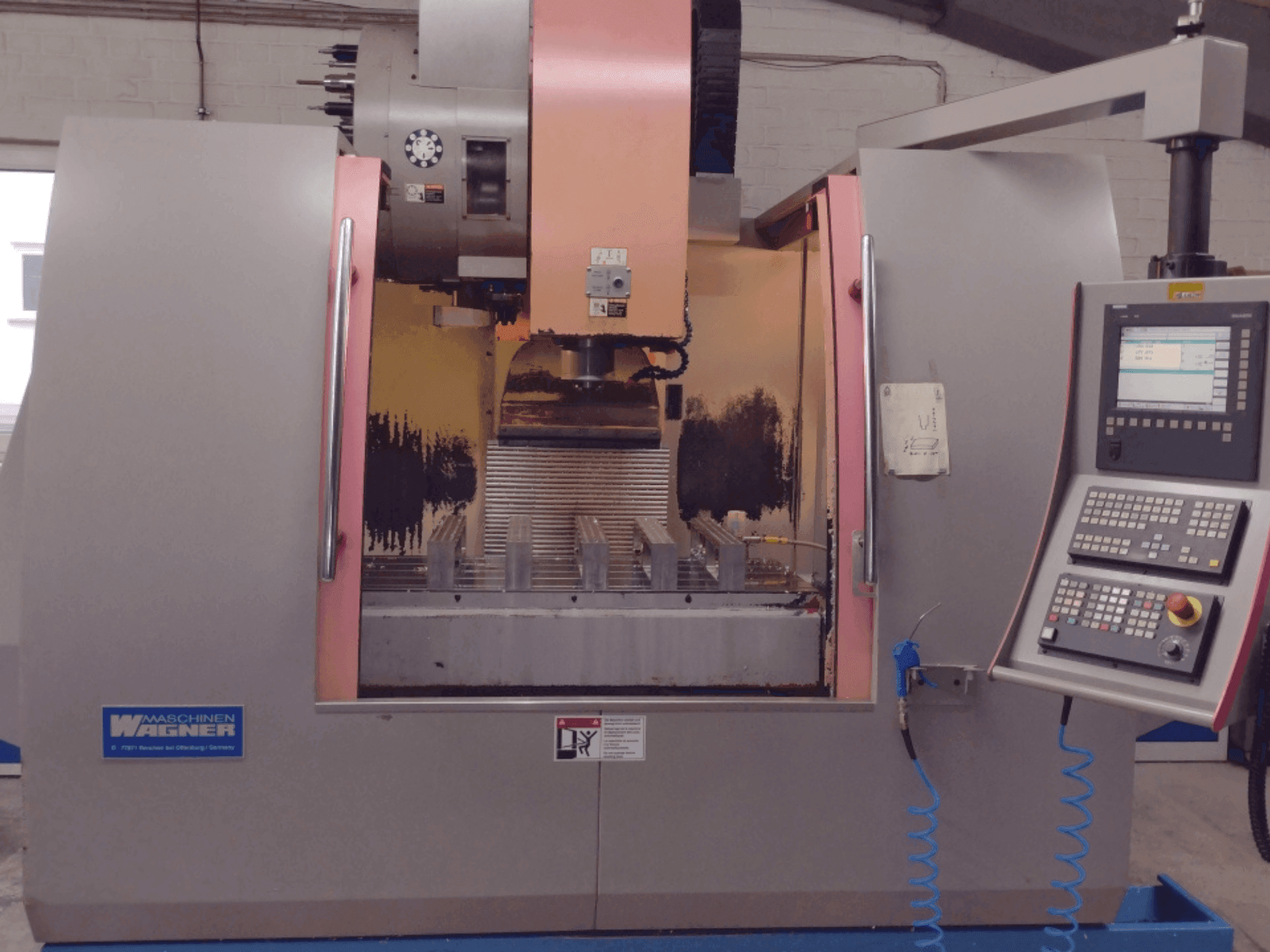 MACHINE_IMG_ALT_FRONT_VIEW