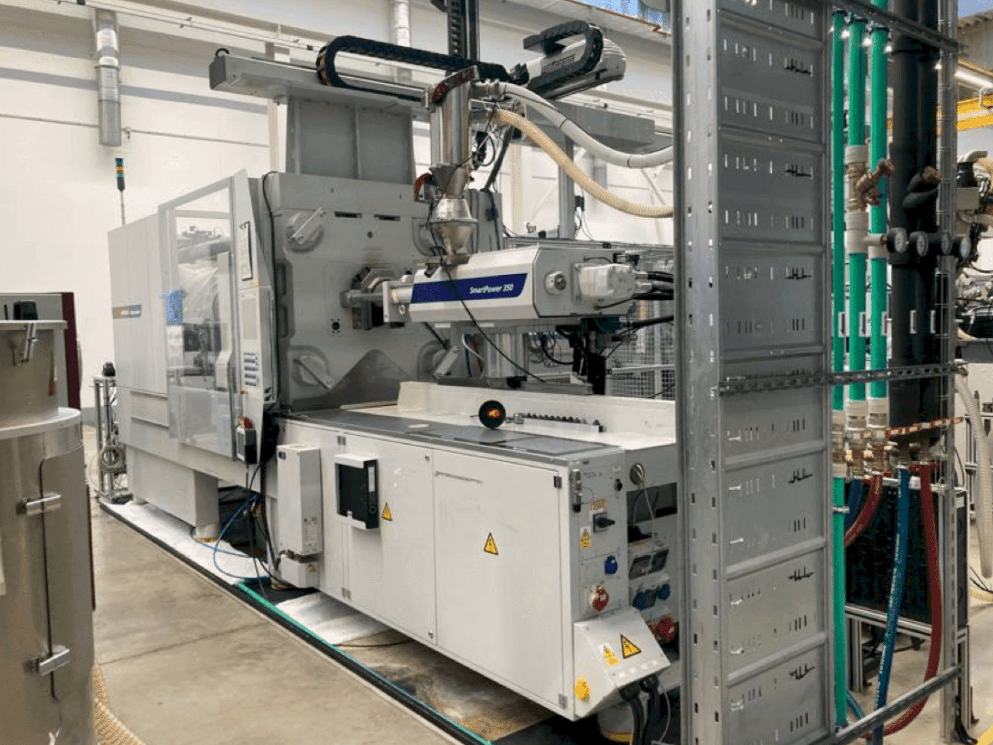 MACHINE_IMG_ALT_FRONT_VIEW