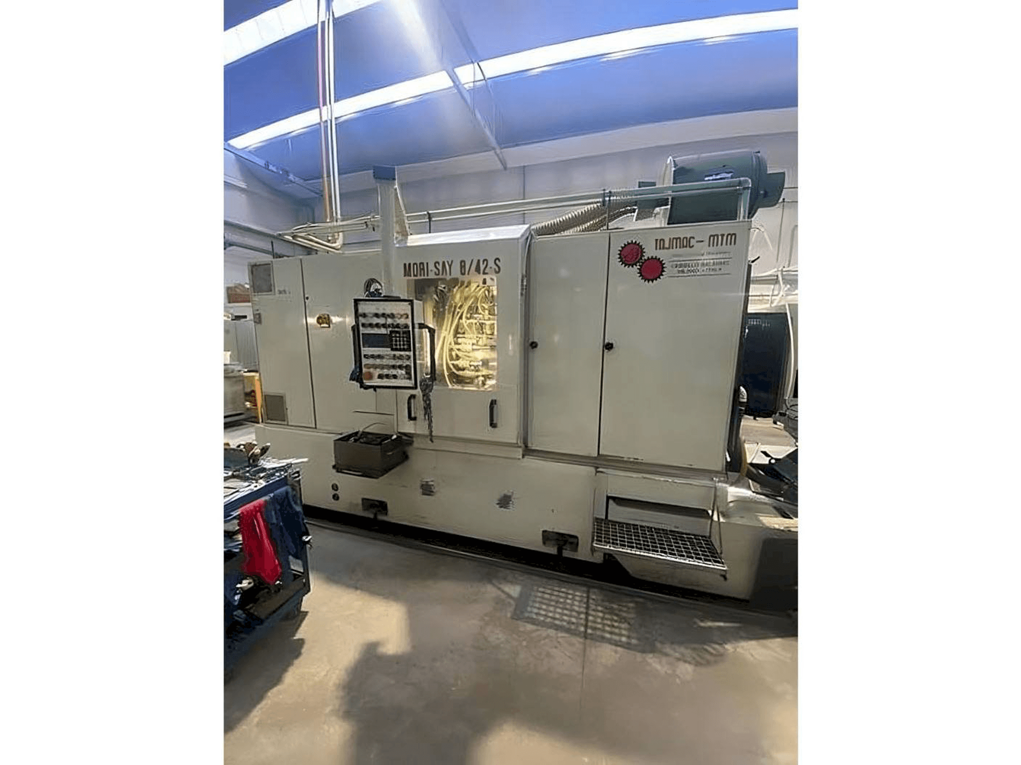 MACHINE_IMG_ALT_FRONT_VIEW