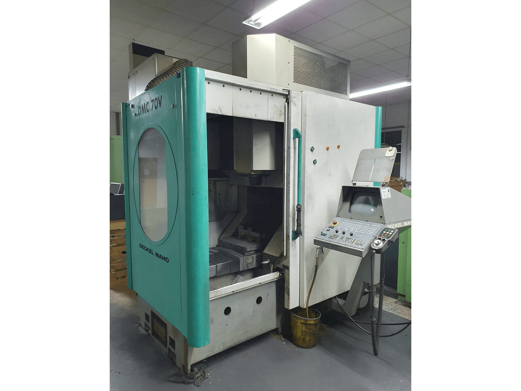 MACHINE_IMG_ALT_FRONT_VIEW