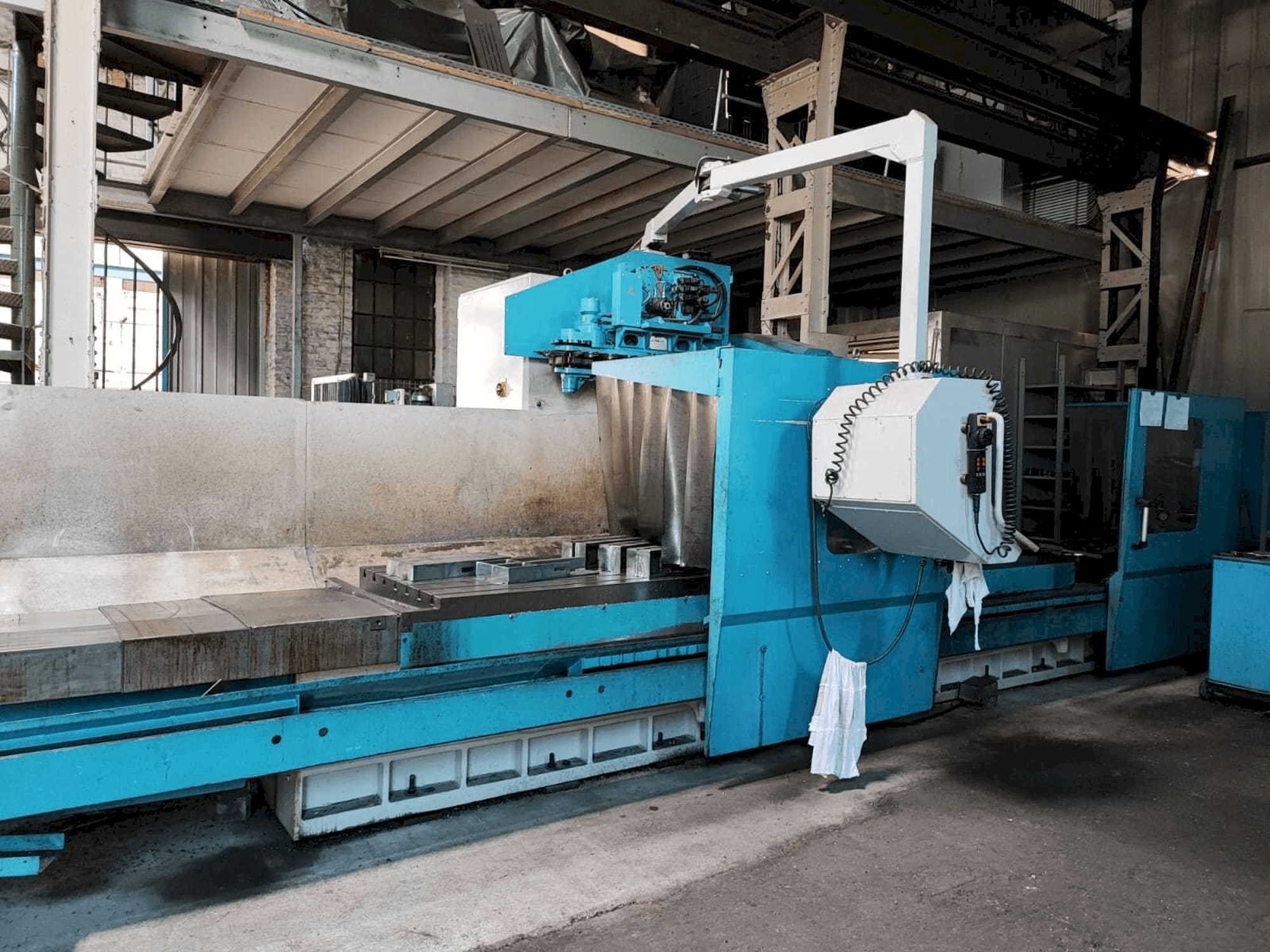 MACHINE_IMG_ALT_FRONT_VIEW