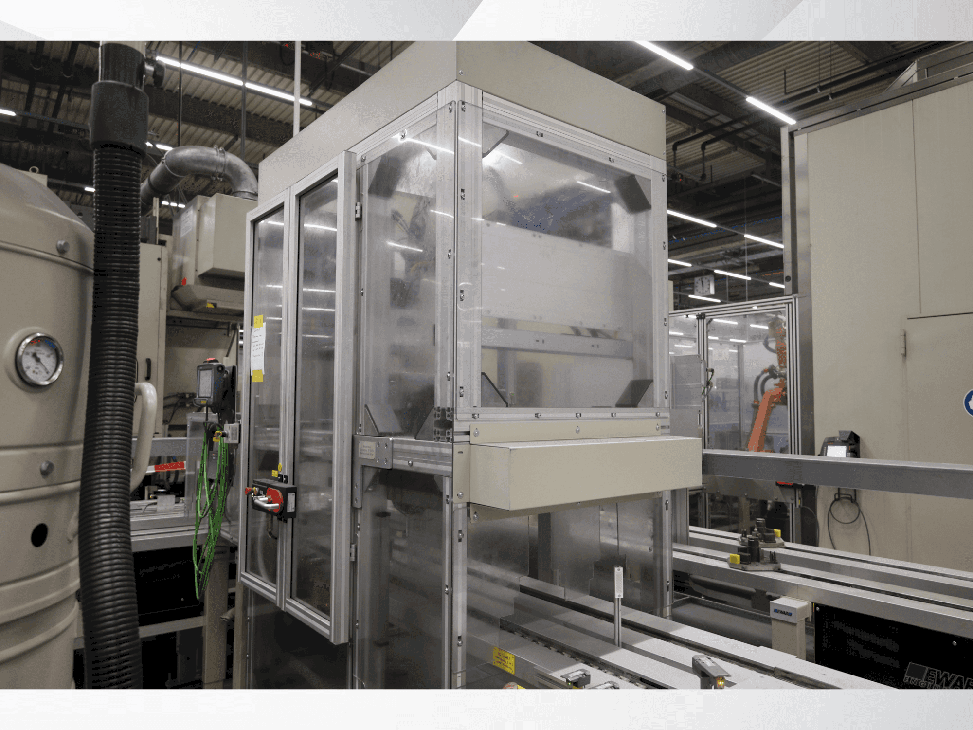 MACHINE_IMG_ALT_SIDE_VIEW