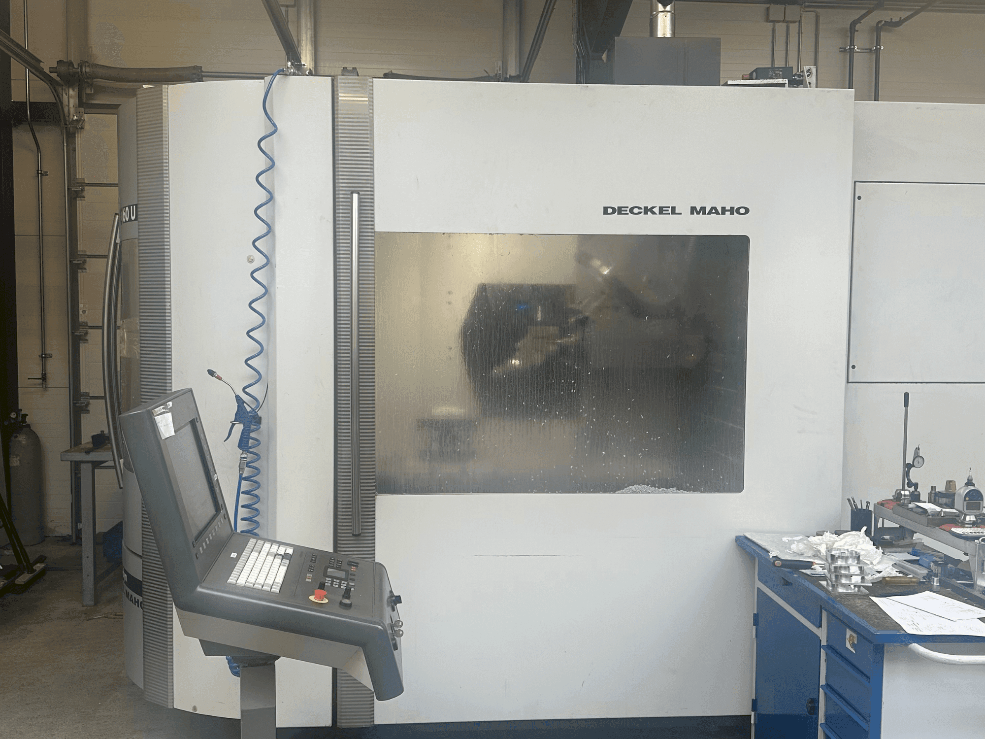 MACHINE_IMG_ALT_FRONT_VIEW