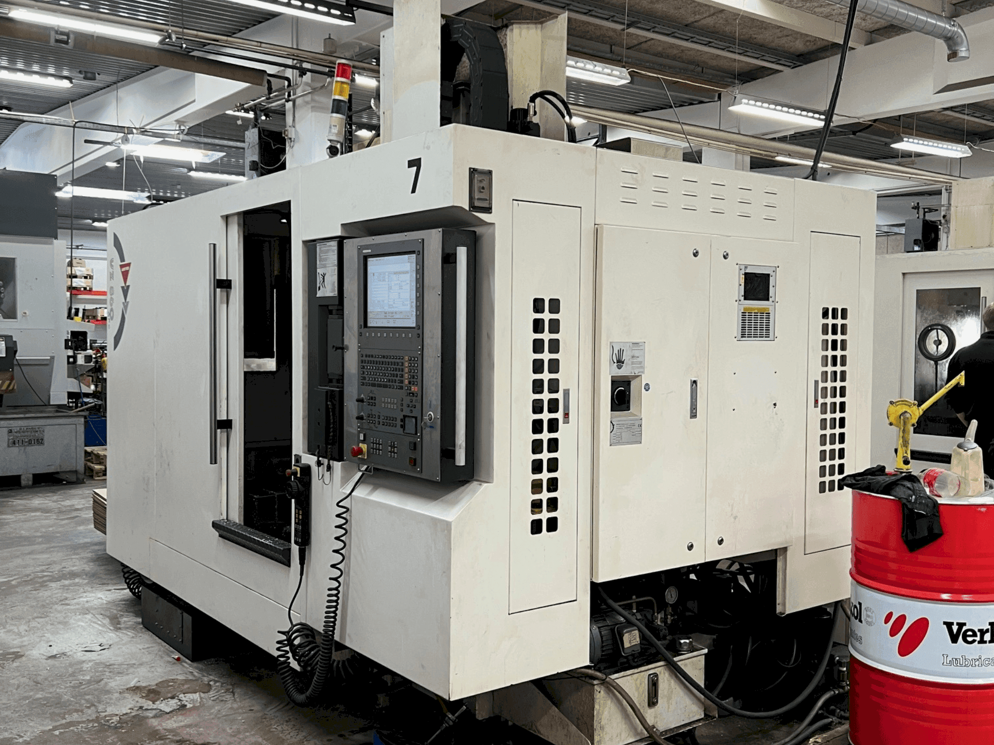 MACHINE_IMG_ALT_FRONT_VIEW