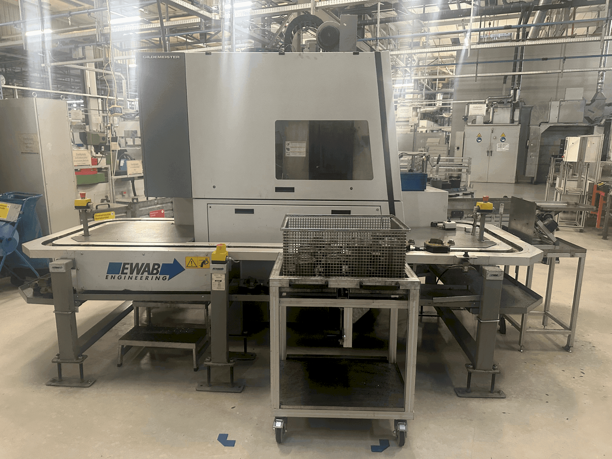 MACHINE_IMG_ALT_FRONT_VIEW