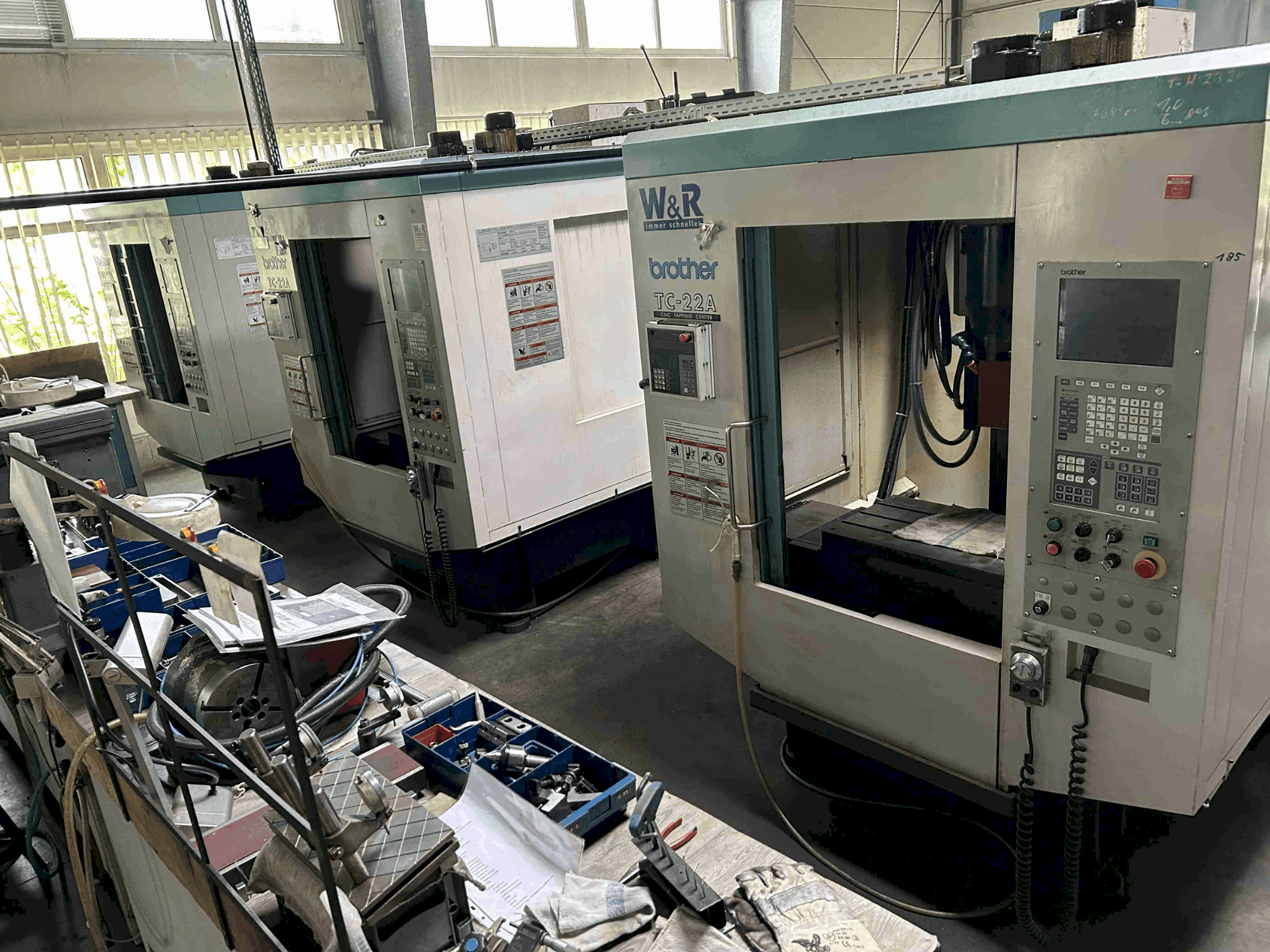 MACHINE_IMG_ALT_FRONT_VIEW