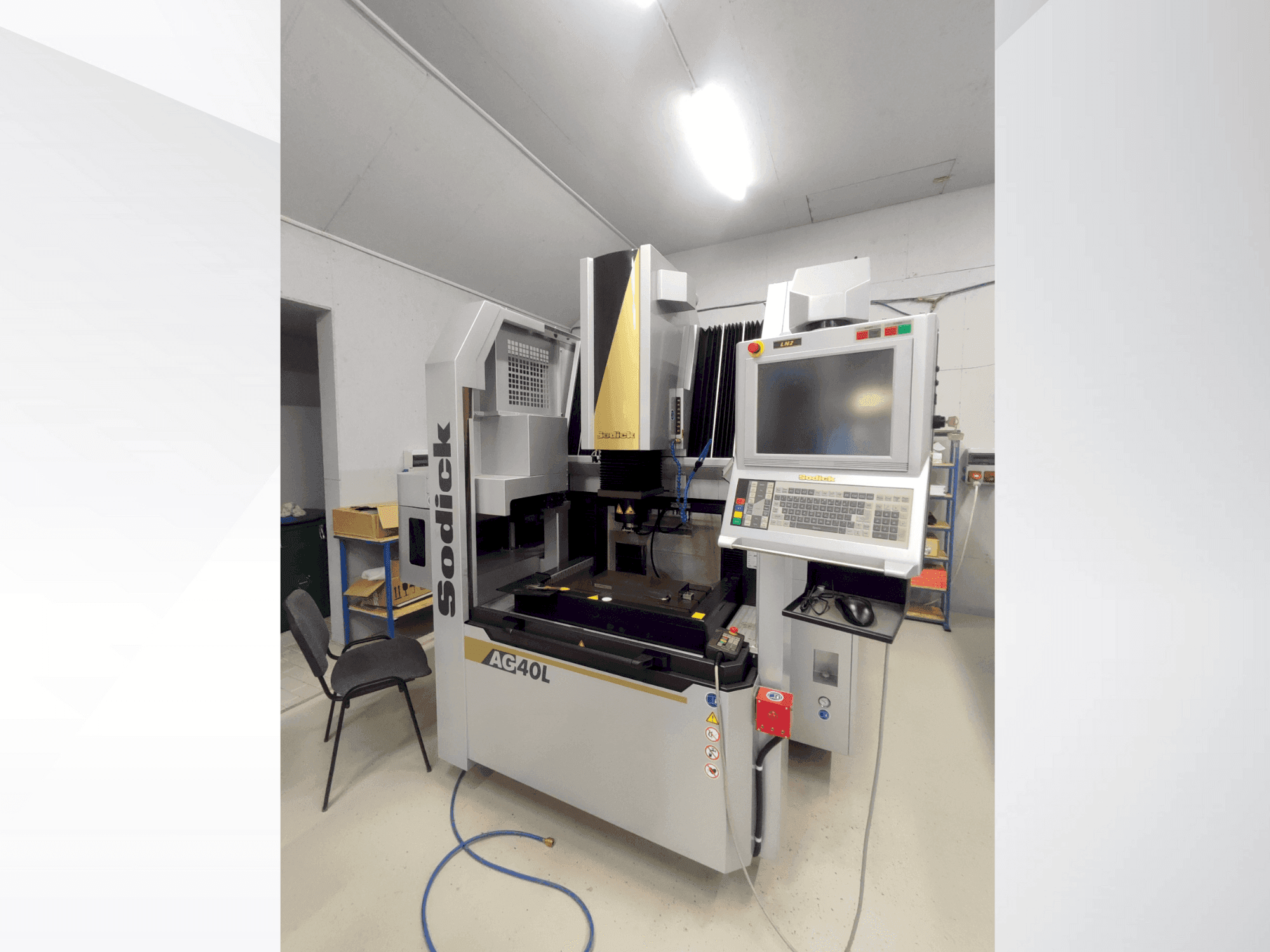 MACHINE_IMG_ALT_FRONT_VIEW