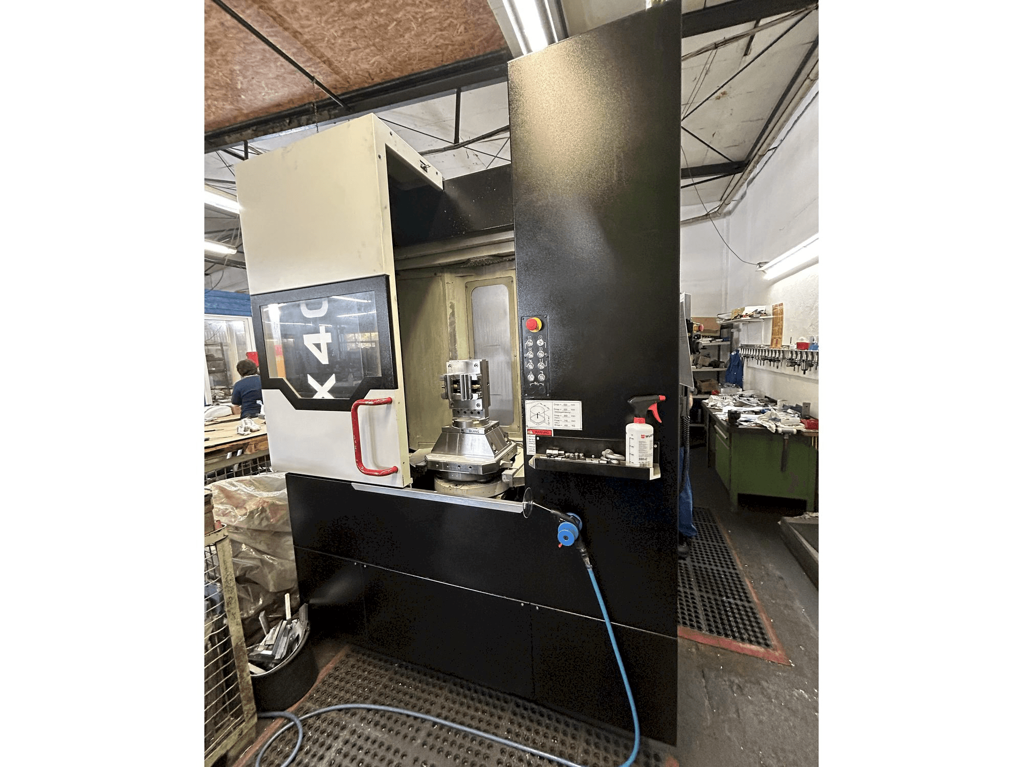 MACHINE_IMG_ALT_FRONT_VIEW