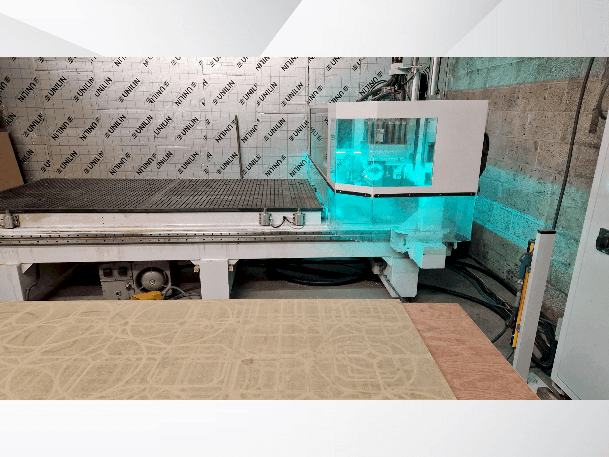 MACHINE_IMG_ALT_FRONT_VIEW