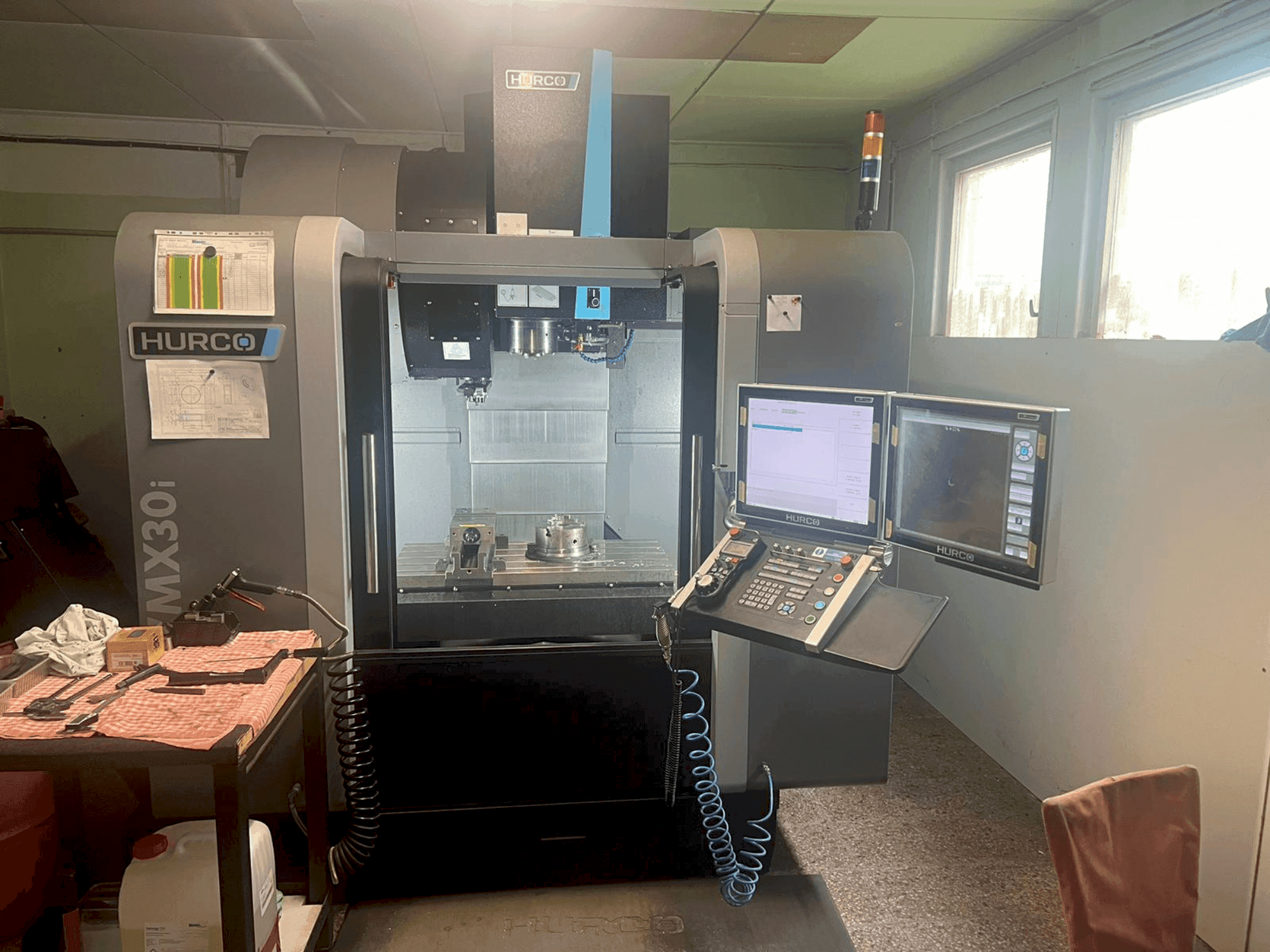 MACHINE_IMG_ALT_FRONT_VIEW