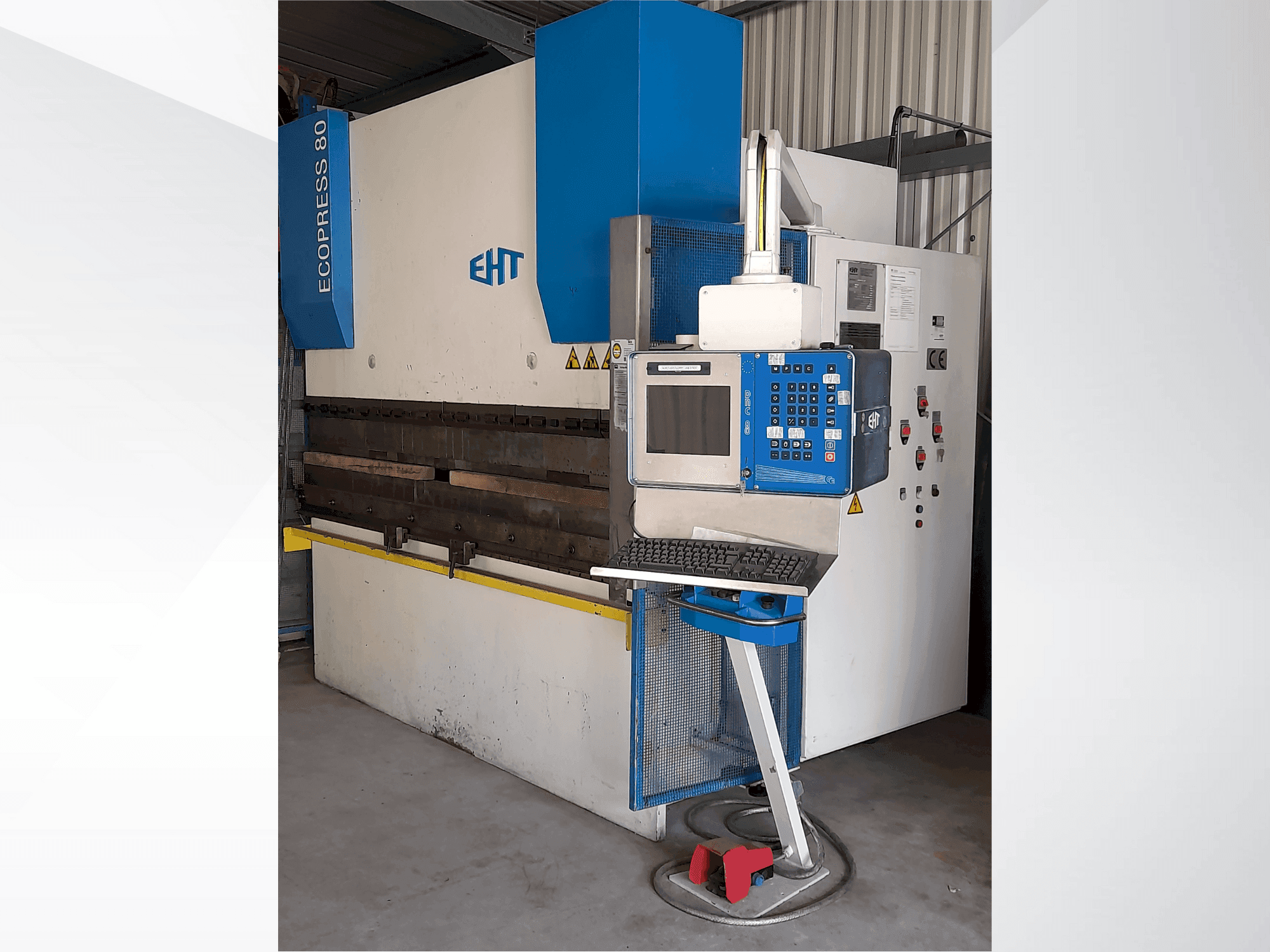 MACHINE_IMG_ALT_FRONT_VIEW