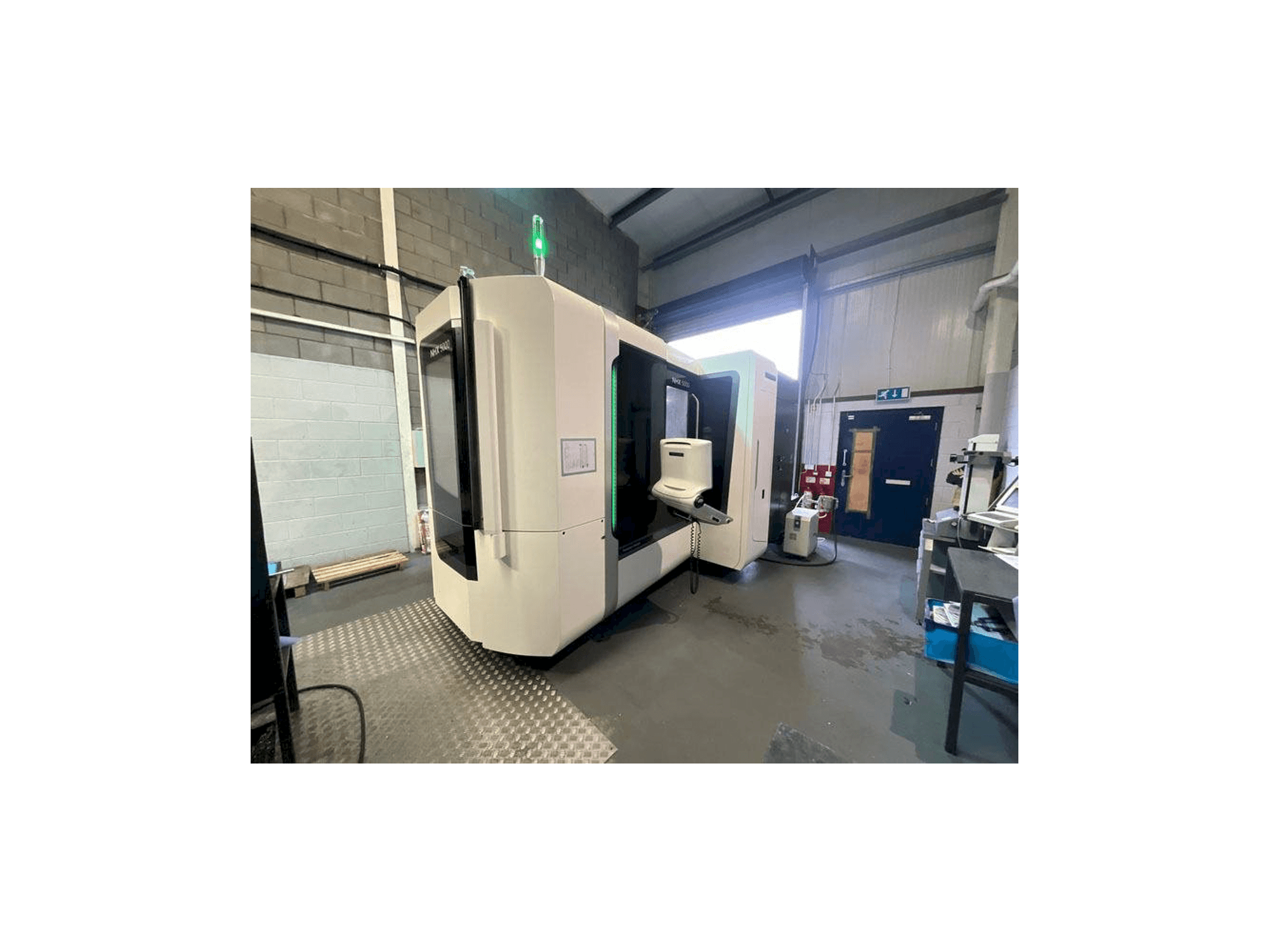 MACHINE_IMG_ALT_FRONT_VIEW