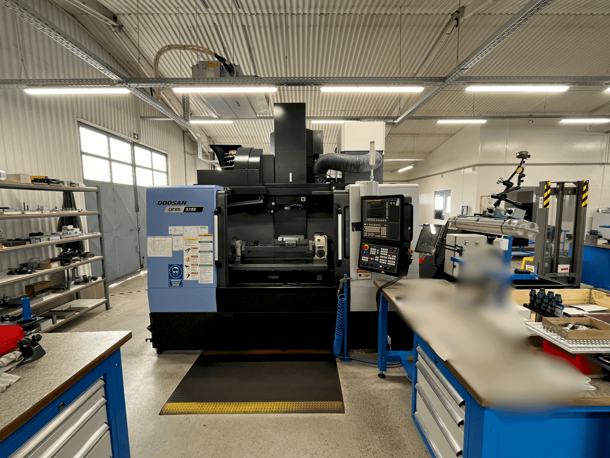 MACHINE_IMG_ALT_FRONT_VIEW