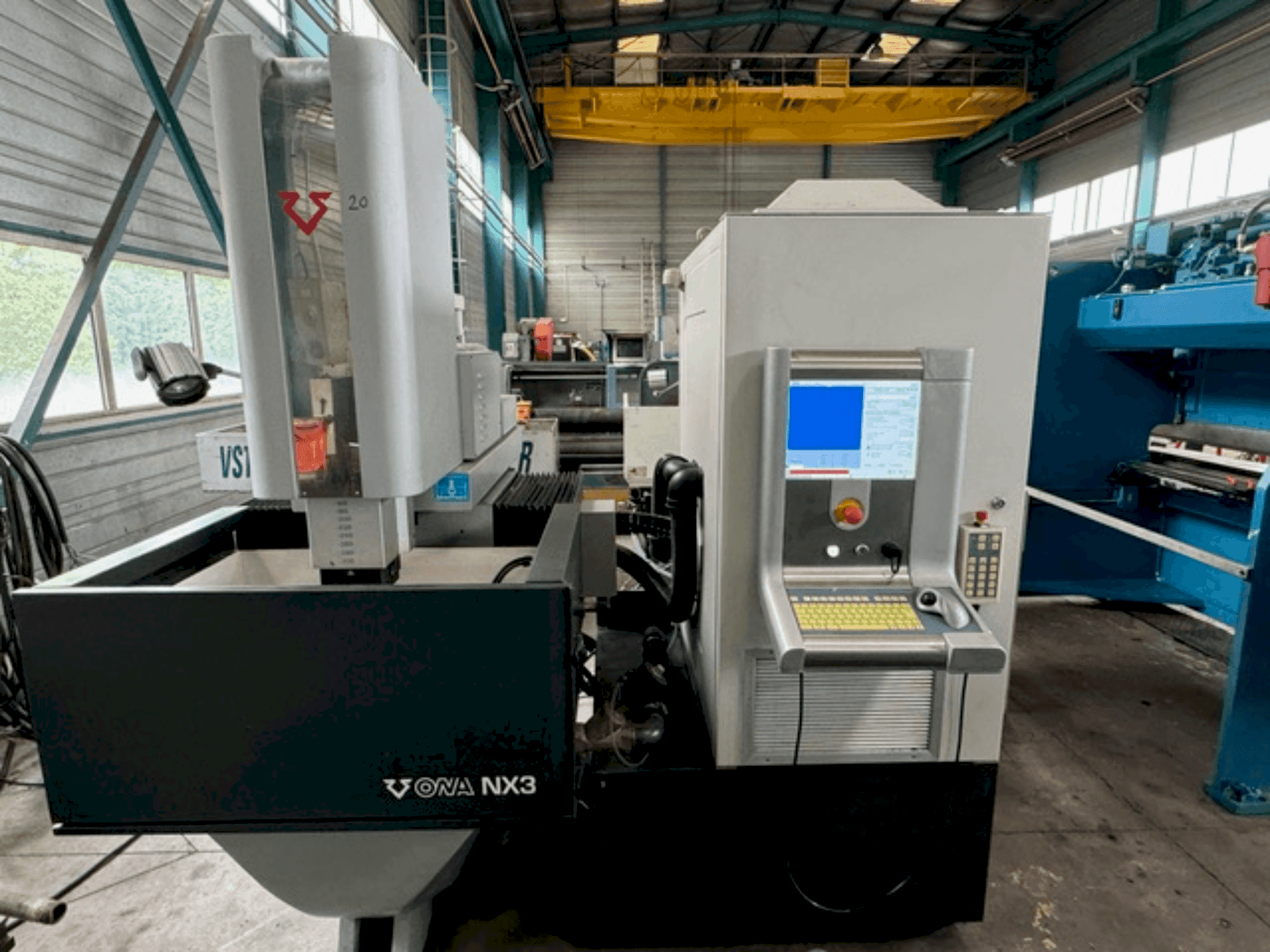 MACHINE_IMG_ALT_FRONT_VIEW