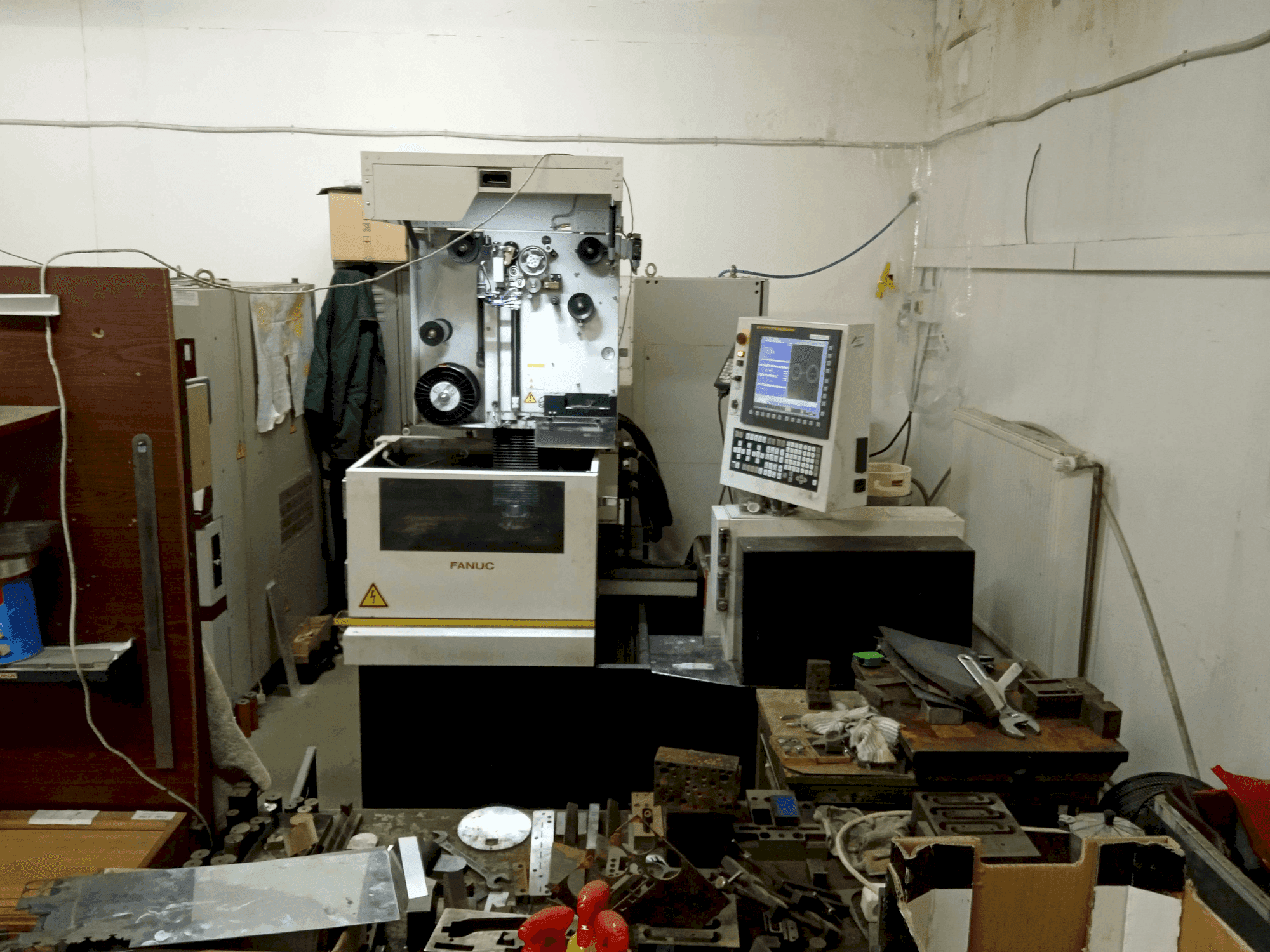 MACHINE_IMG_ALT_FRONT_VIEW