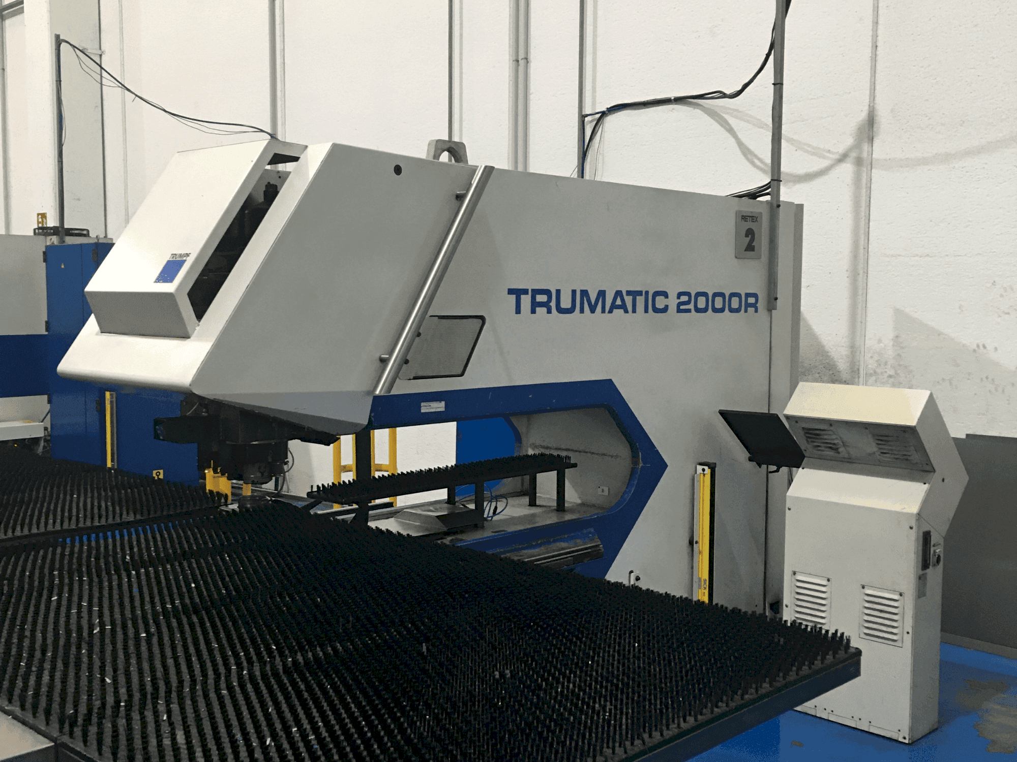 MACHINE_IMG_ALT_FRONT_VIEW