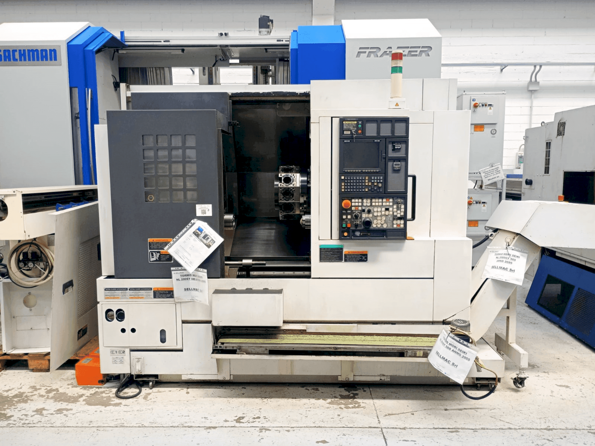 MACHINE_IMG_ALT_FRONT_VIEW