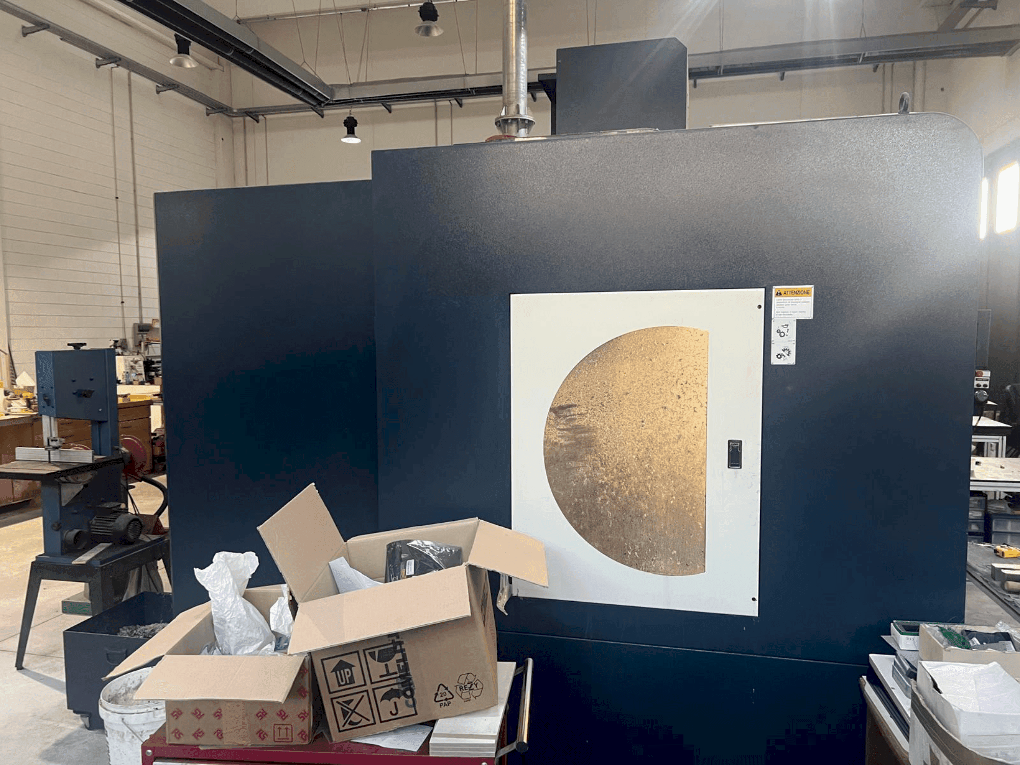 MACHINE_IMG_ALT_FRONT_VIEW