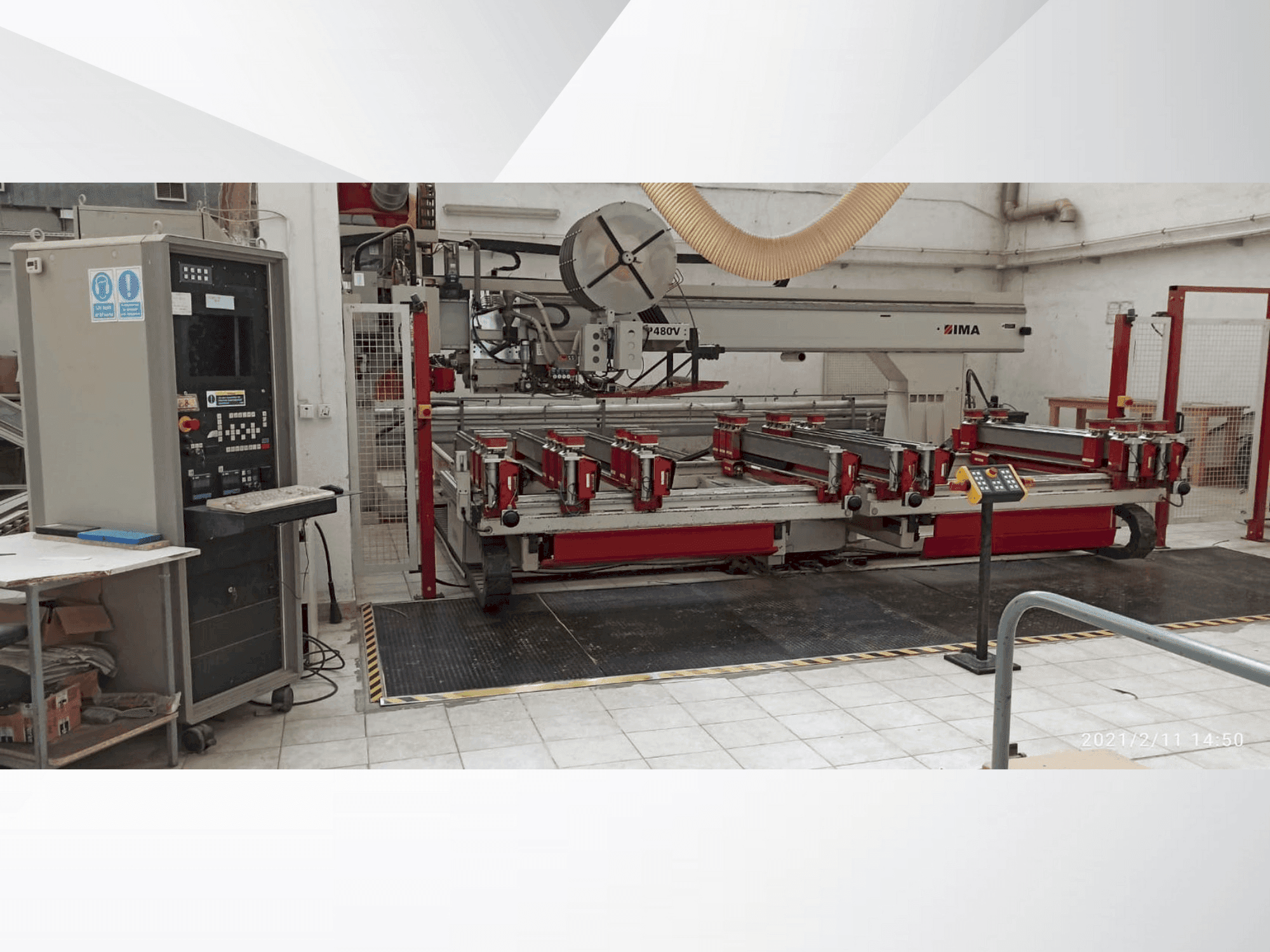 MACHINE_IMG_ALT_FRONT_VIEW