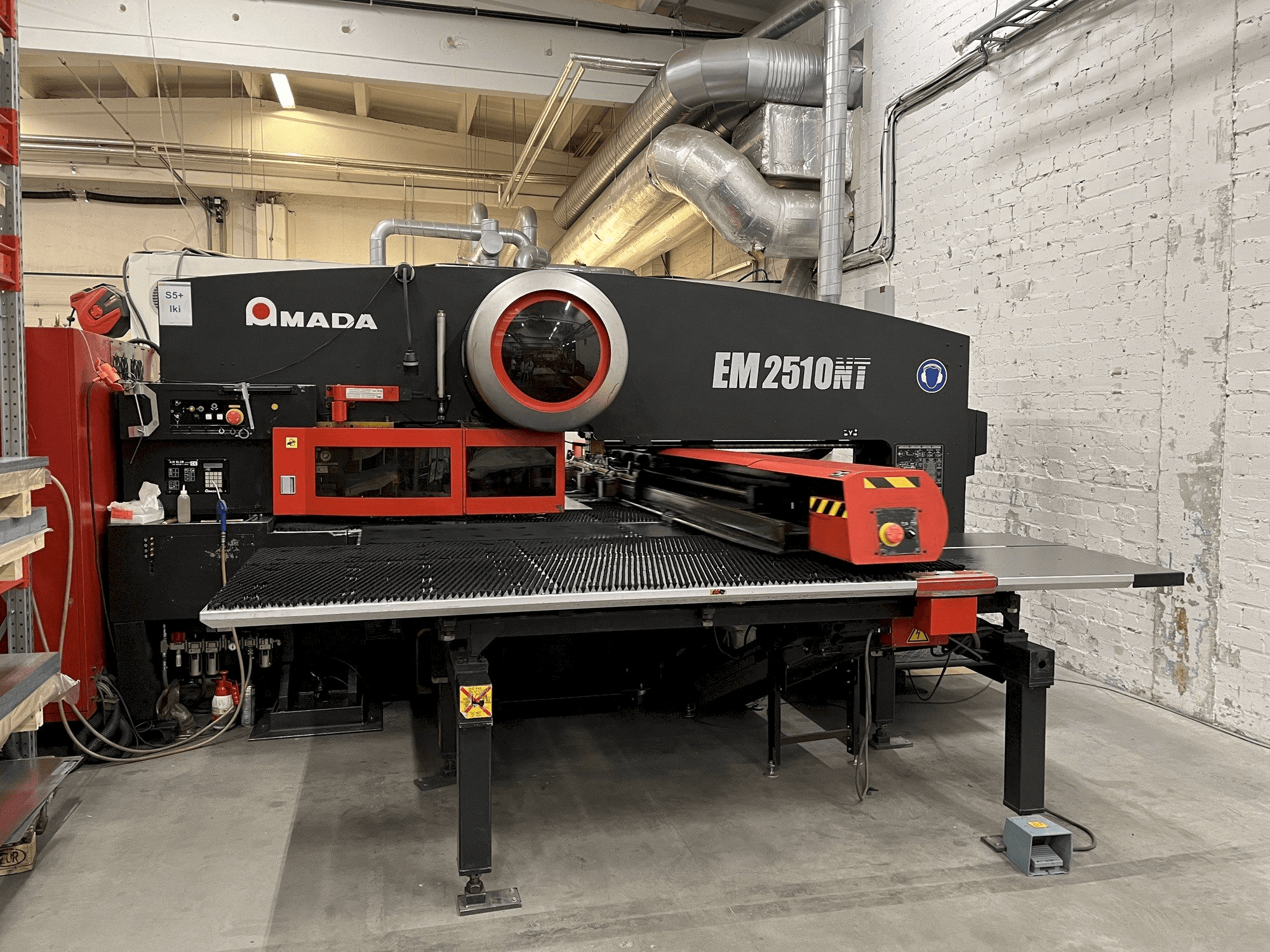 MACHINE_IMG_ALT_FRONT_VIEW