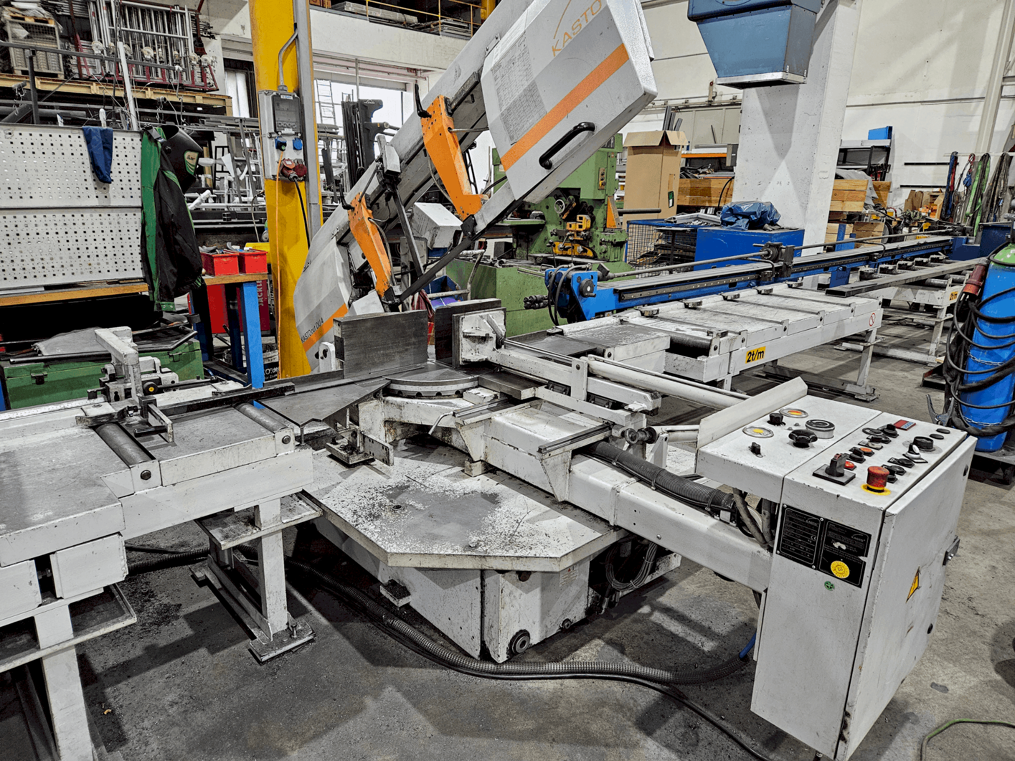 MACHINE_IMG_ALT_FRONT_VIEW