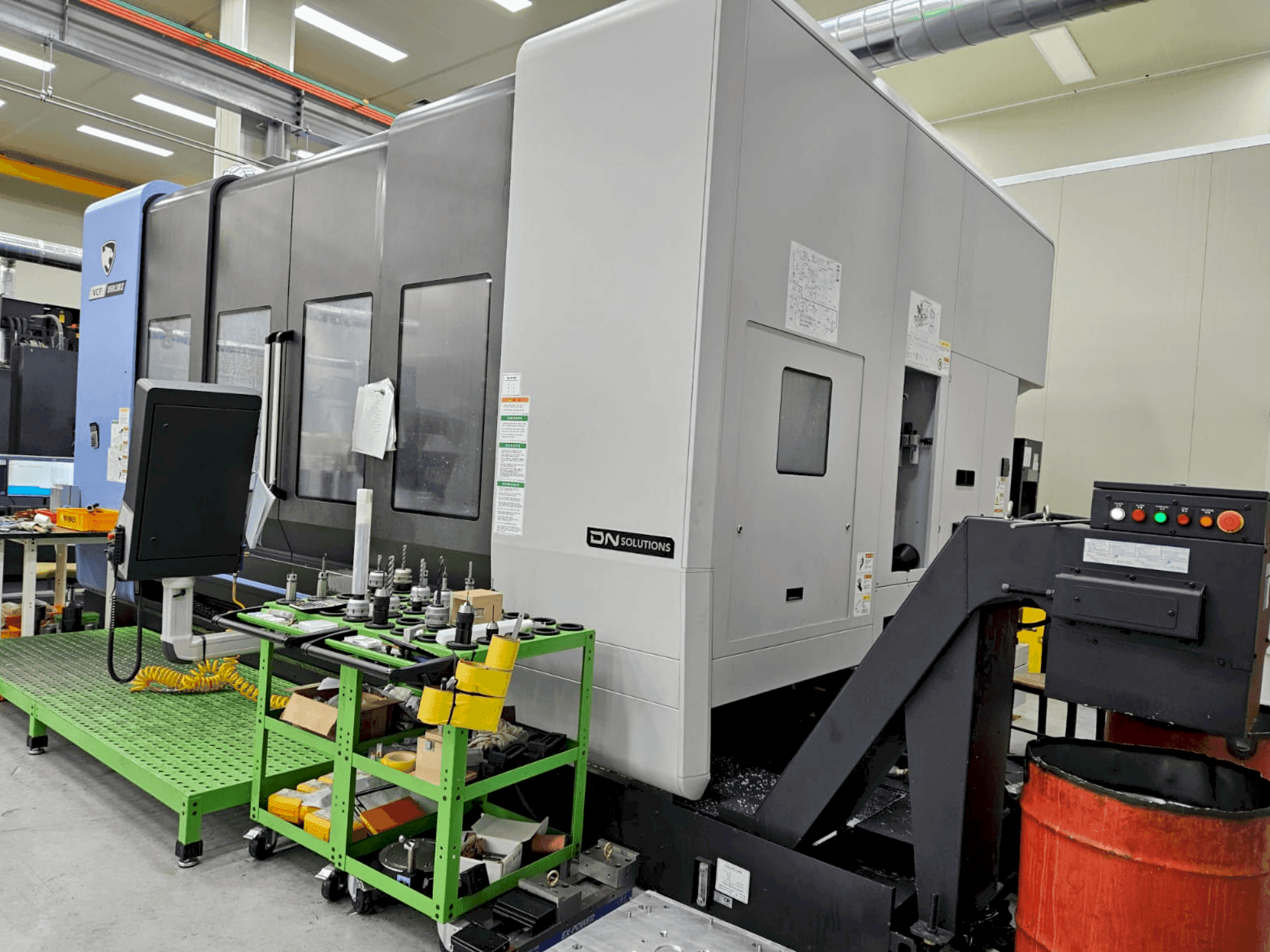 MACHINE_IMG_ALT_FRONT_VIEW