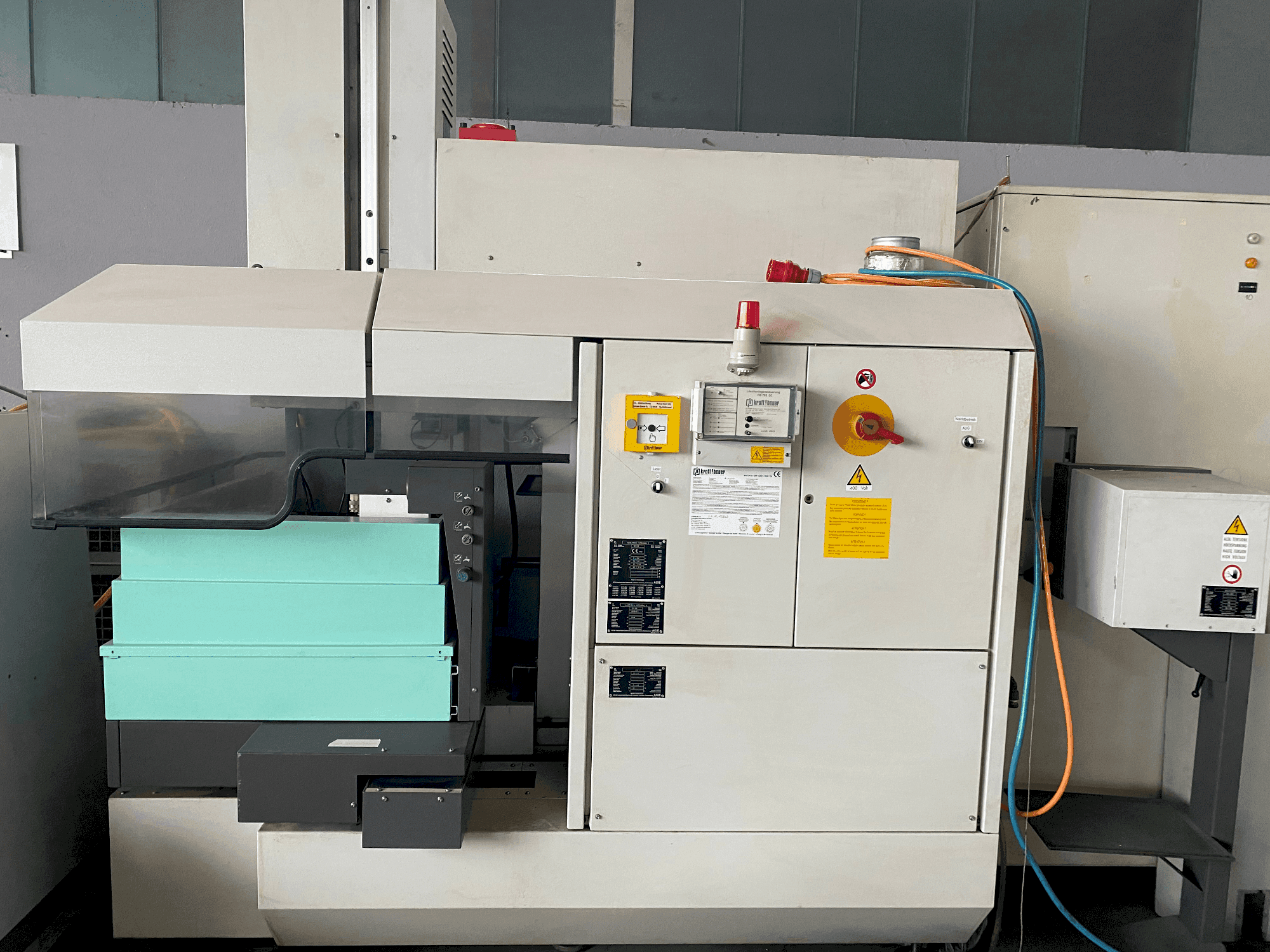 MACHINE_IMG_ALT_FRONT_VIEW