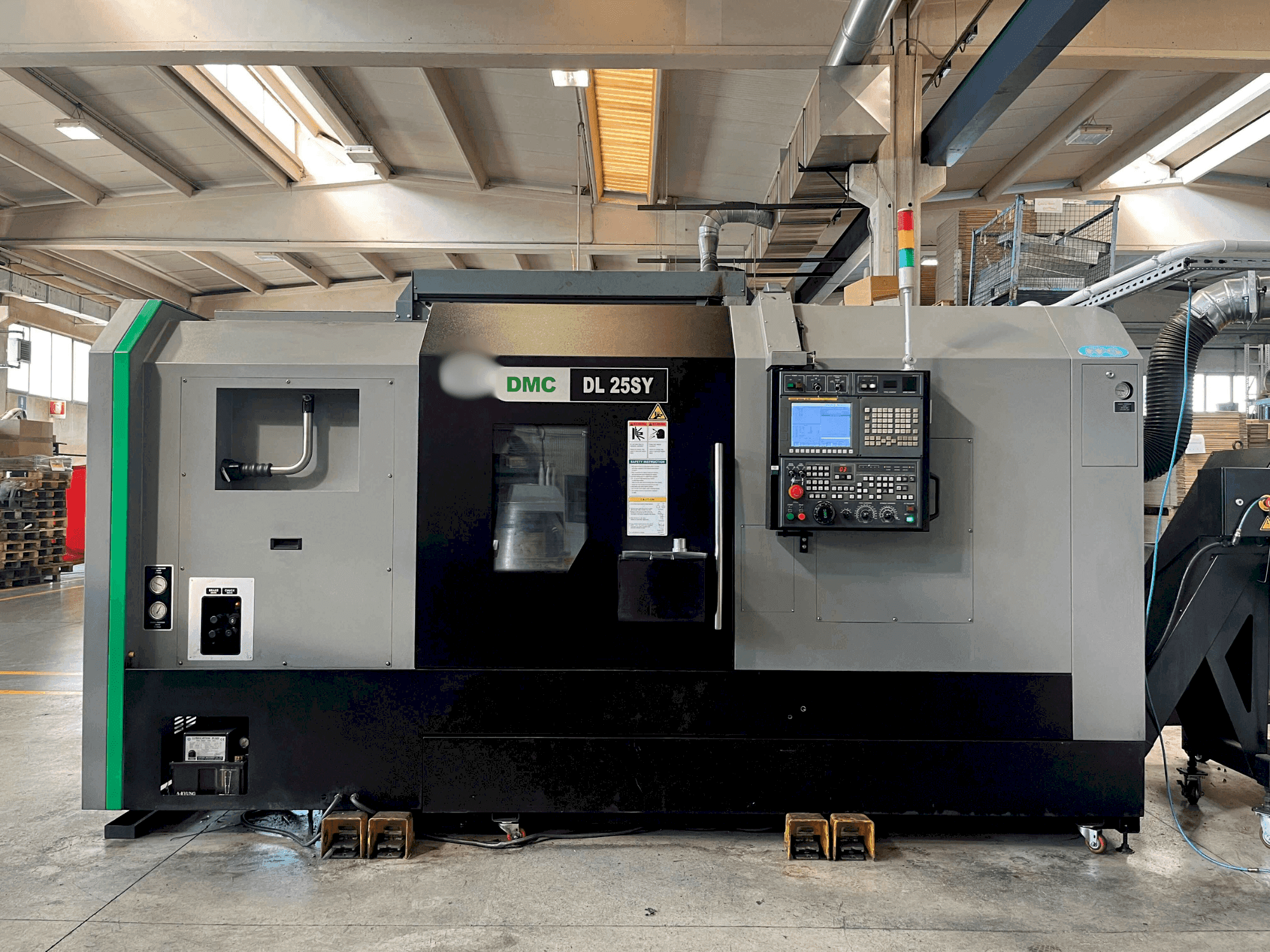 MACHINE_IMG_ALT_FRONT_VIEW