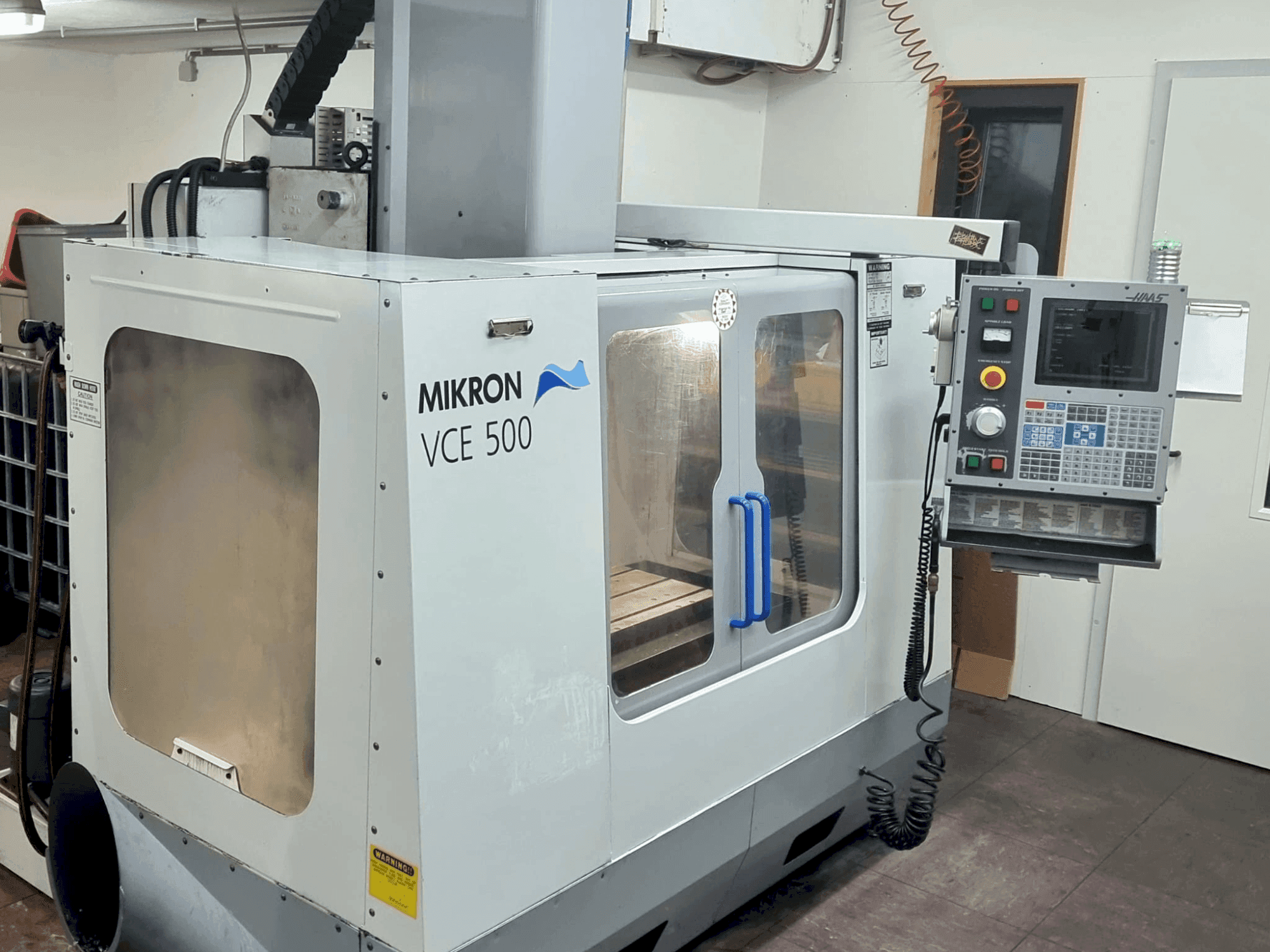 MACHINE_IMG_ALT_FRONT_VIEW
