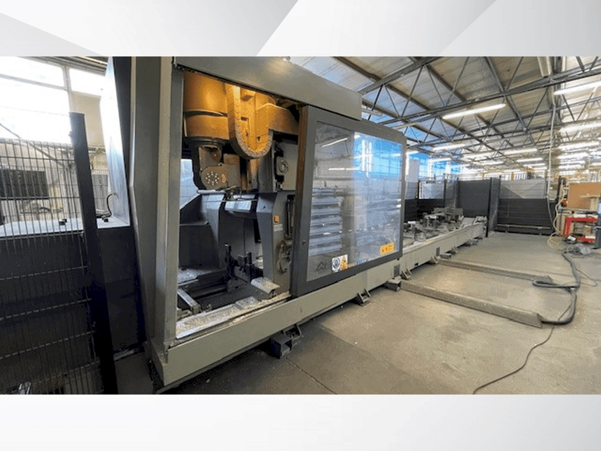 MACHINE_IMG_ALT_FRONT_VIEW