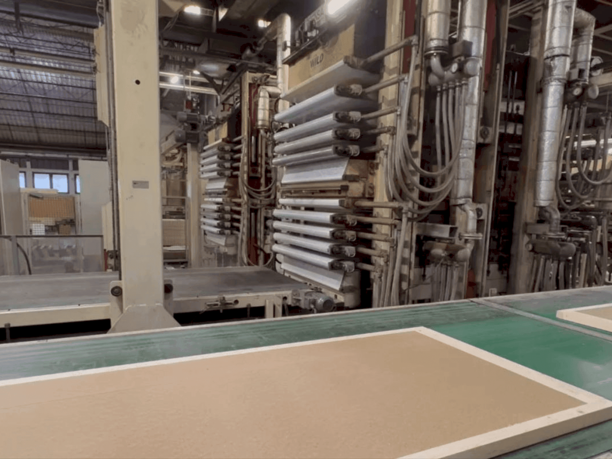 MACHINE_IMG_ALT_FRONT_VIEW