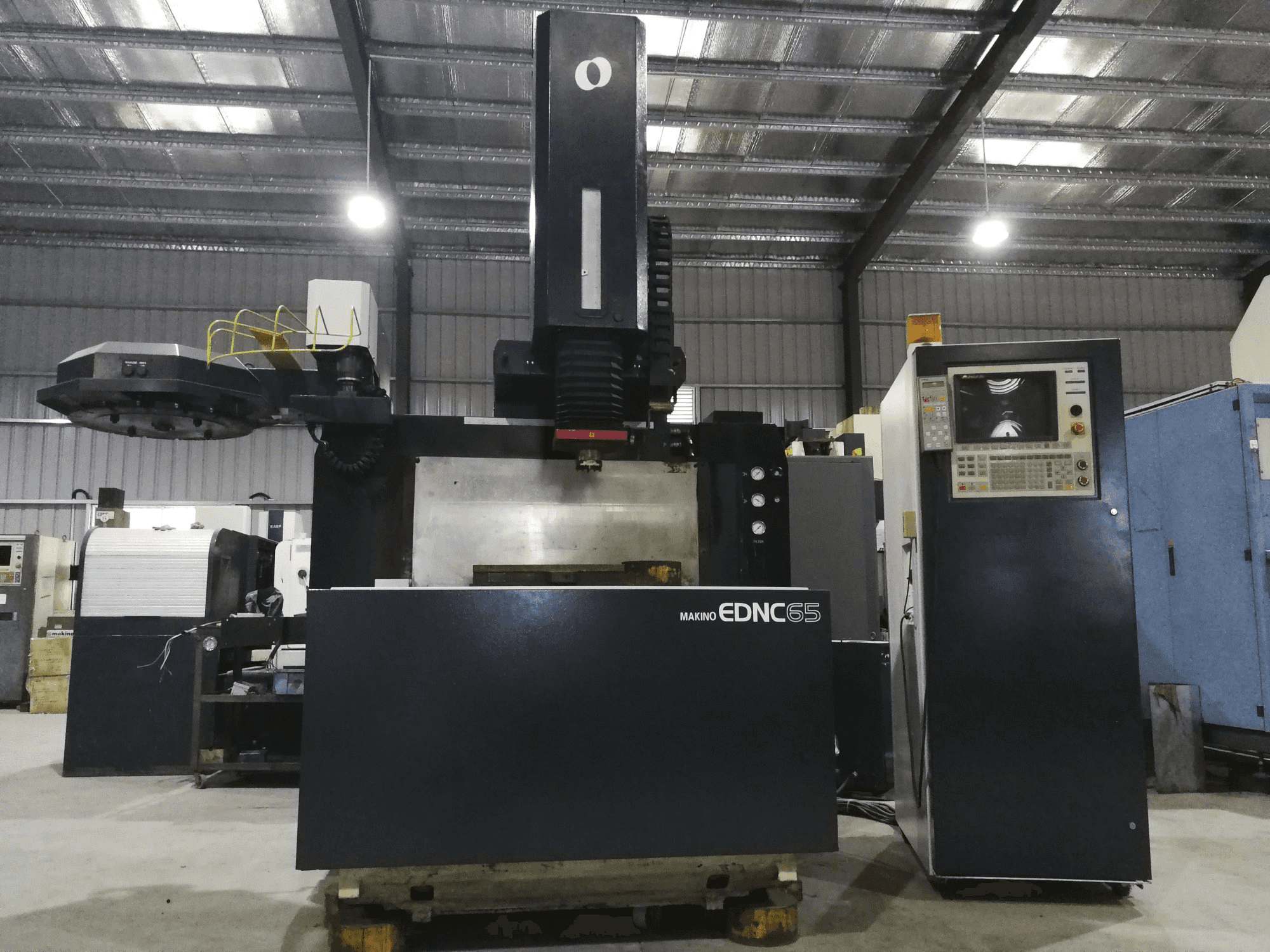 Front view of Makino EDNC65 Machine