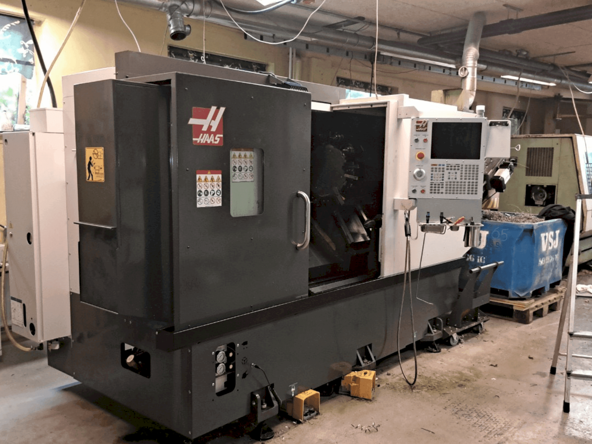 MACHINE_IMG_ALT_FRONT_VIEW