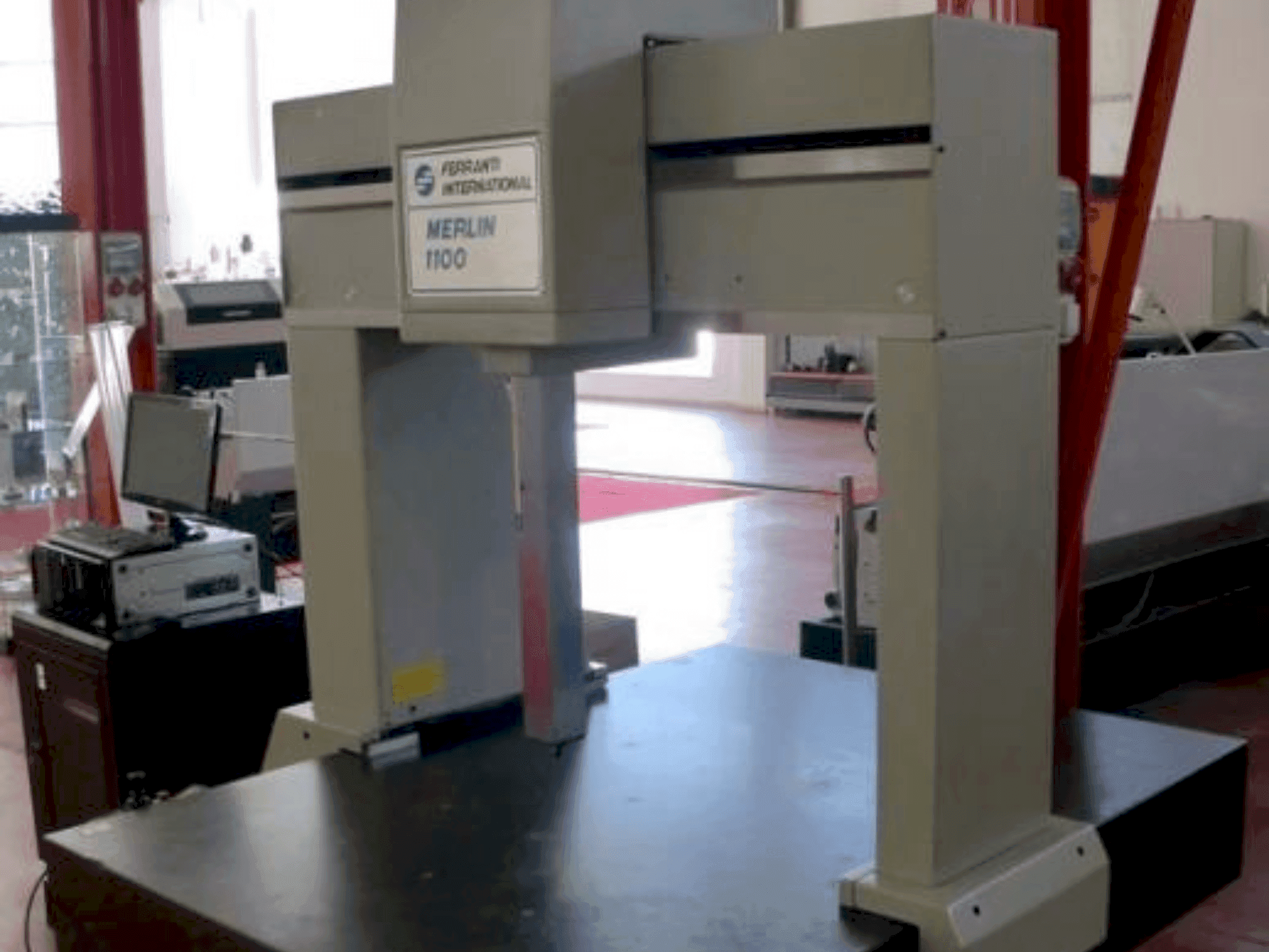 MACHINE_IMG_ALT_FRONT_VIEW