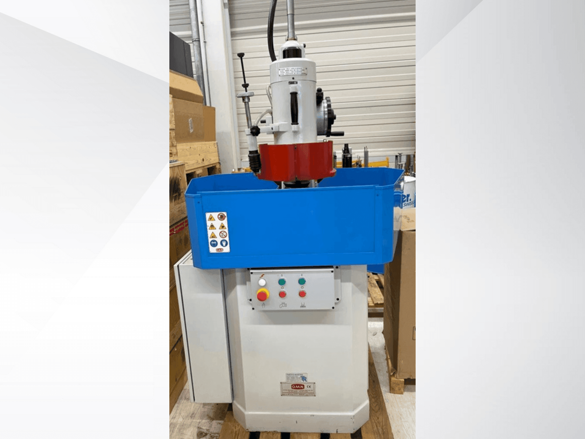 MACHINE_IMG_ALT_FRONT_VIEW