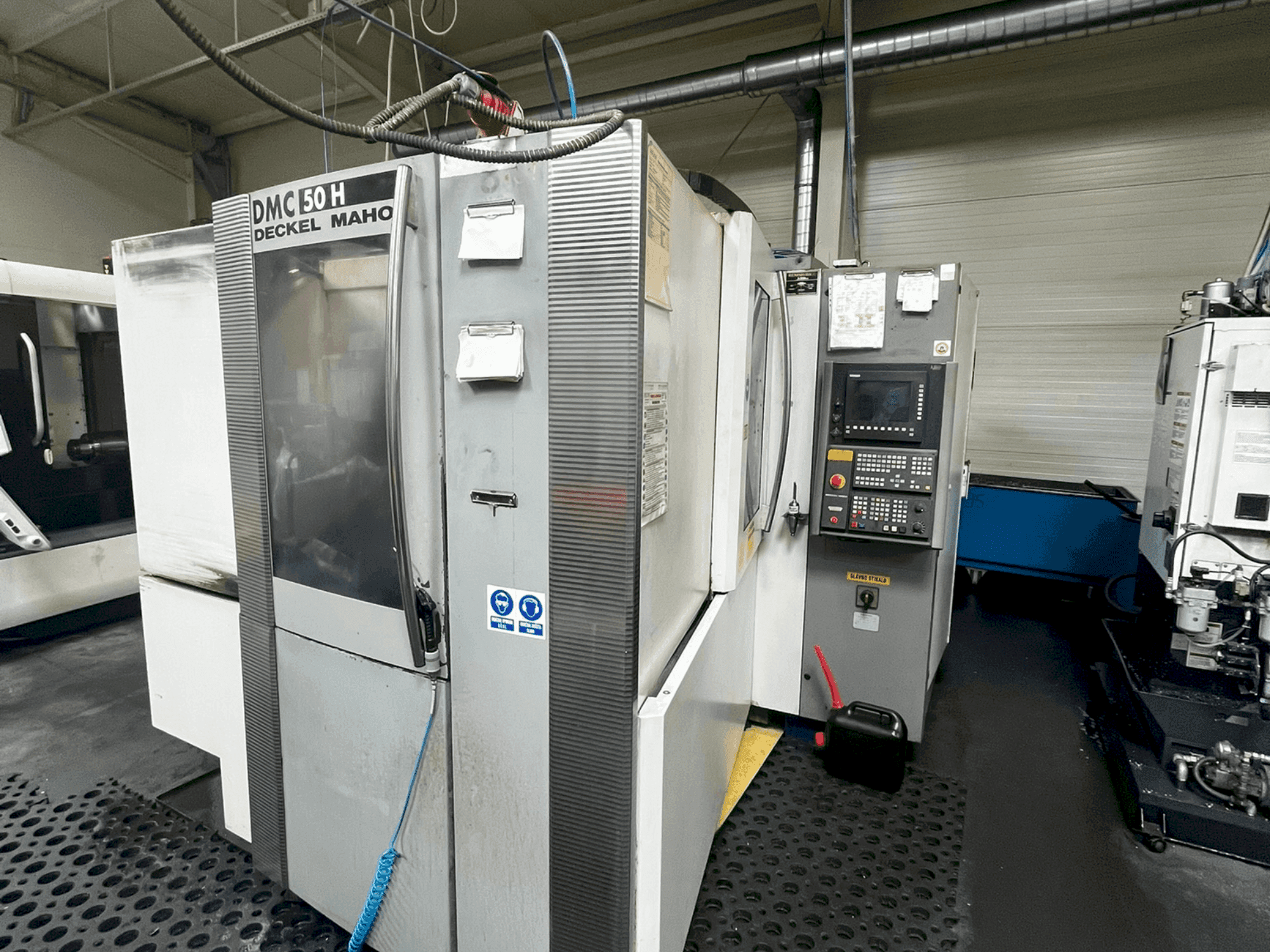 MACHINE_IMG_ALT_FRONT_VIEW
